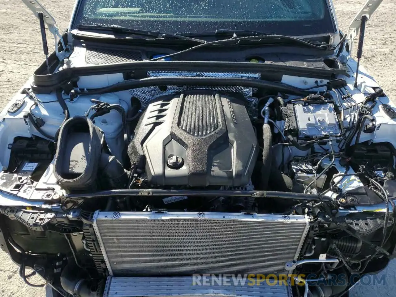 12 fotografías del automóvil dañado WP1AA2A57RLB02901 PORSCHE MACAN BASE 2024