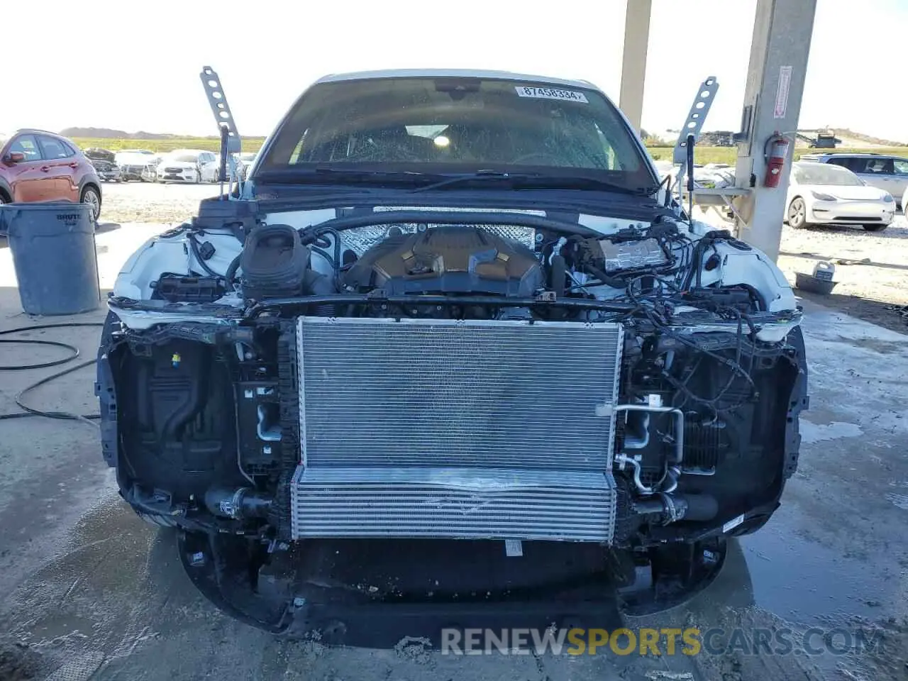 5 fotografías del automóvil dañado WP1AA2A57RLB02901 PORSCHE MACAN BASE 2024