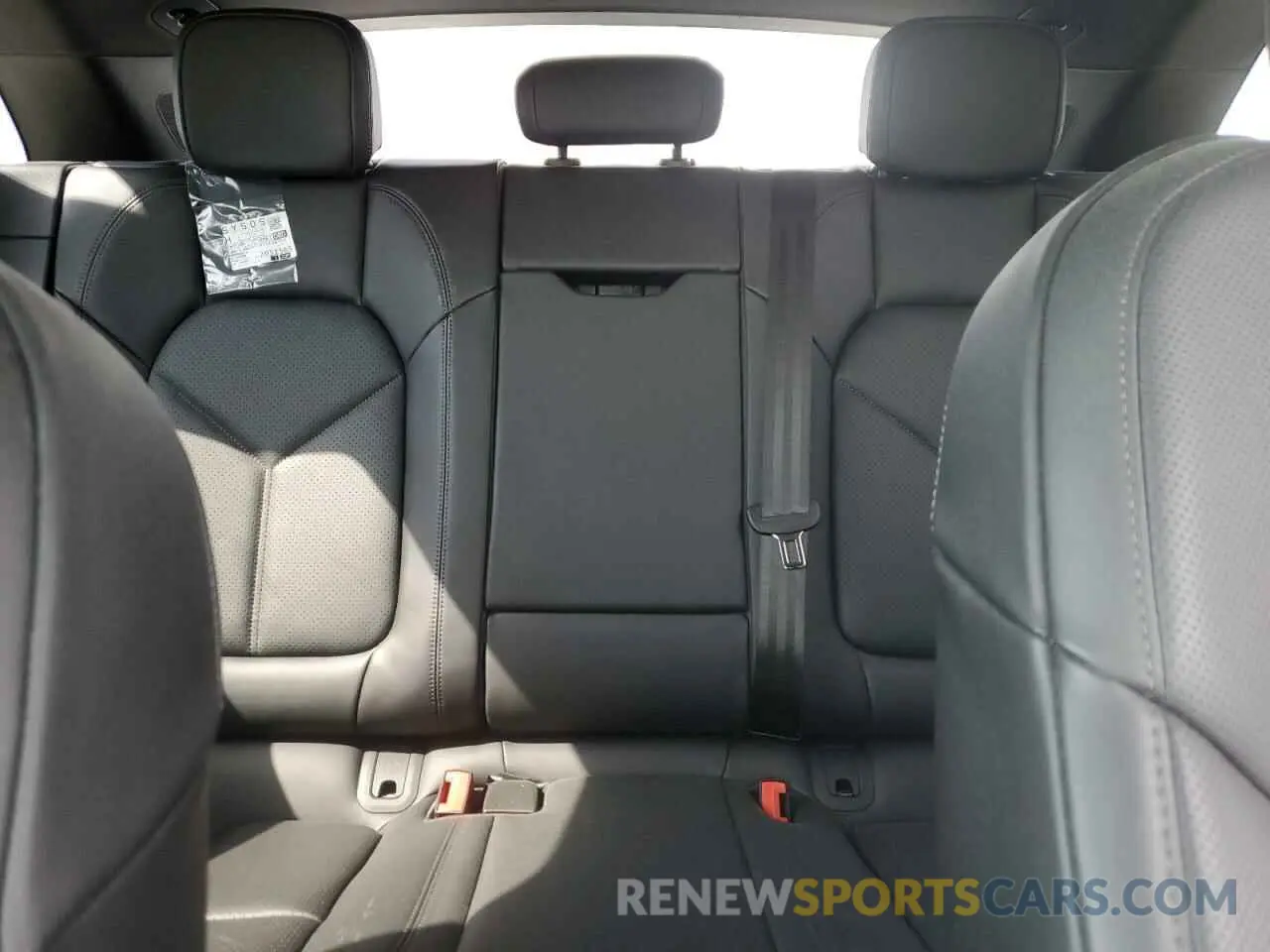 10 fotografías del automóvil dañado WP1AA2A52SLB05954 PORSCHE MACAN BASE 2025