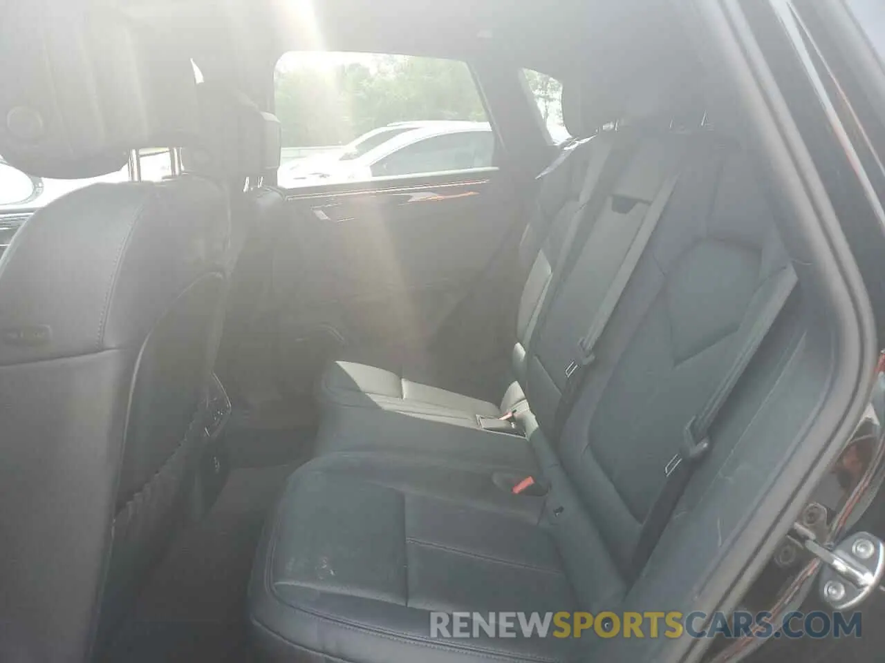 11 fotografías del automóvil dañado WP1AA2A52SLB05954 PORSCHE MACAN BASE 2025