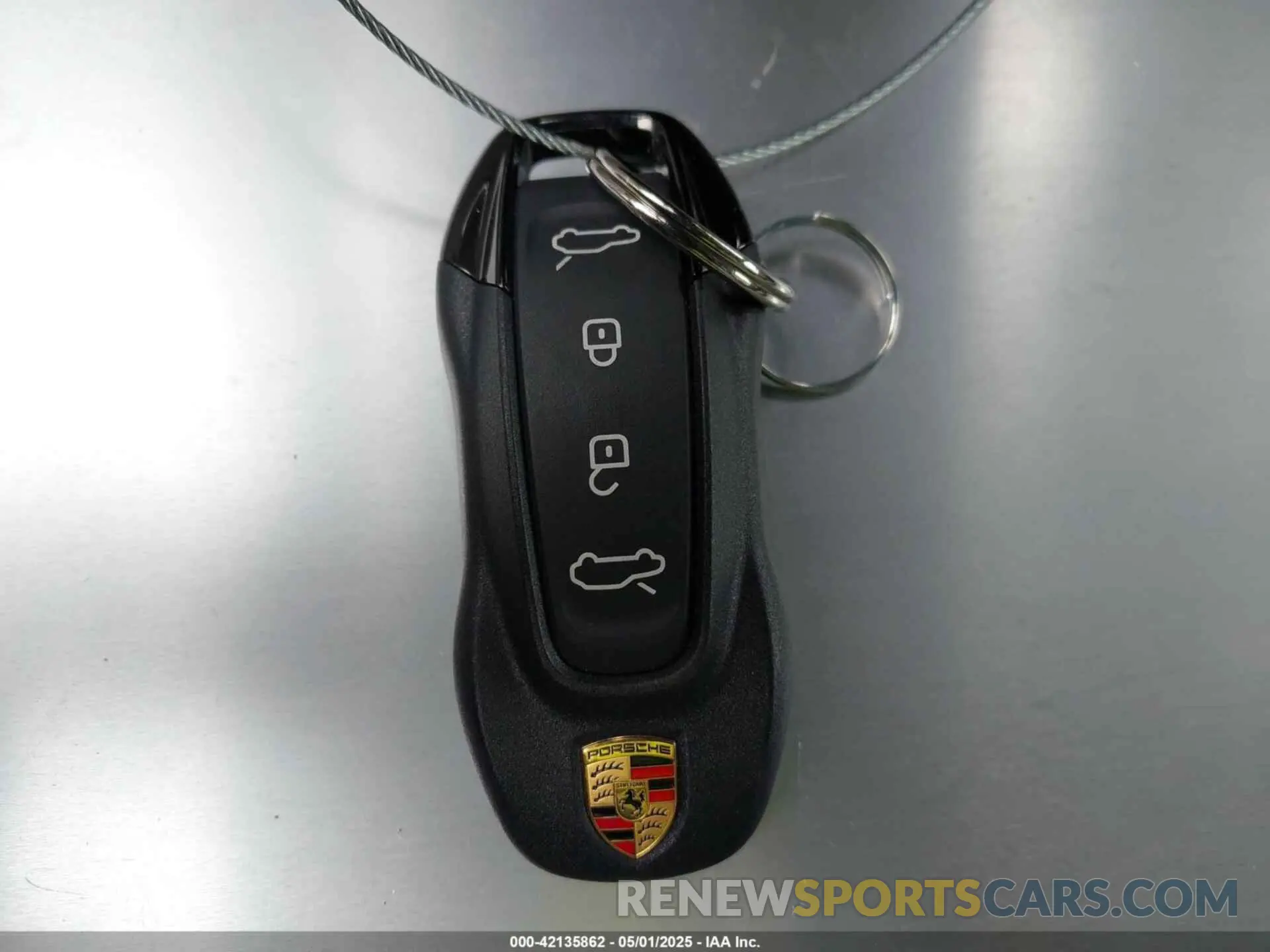 11 fotografías del automóvil dañado WP1AA2XA0RL002544 PORSCHE MACAN ELECTRIC 2024