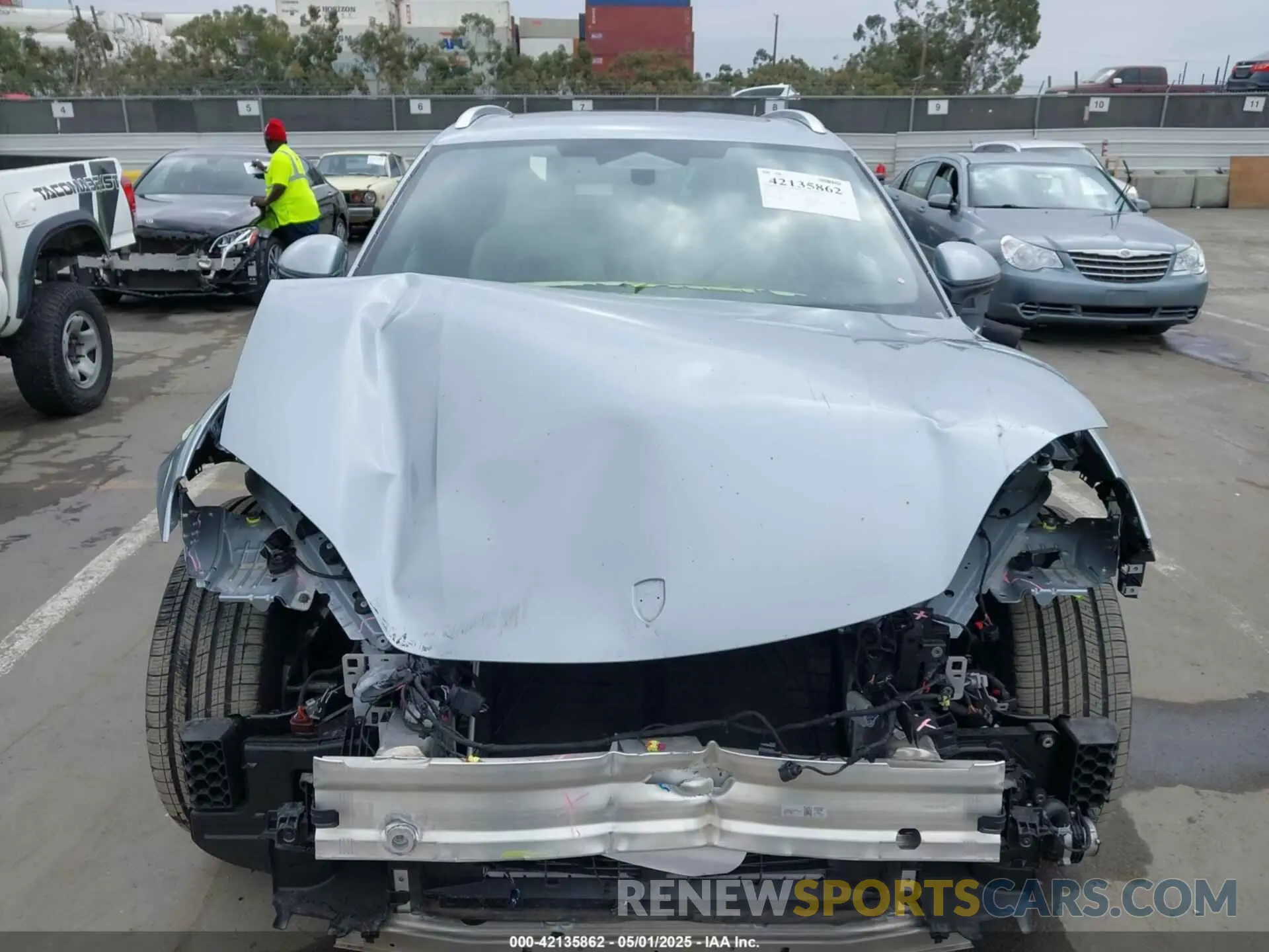 13 fotografías del automóvil dañado WP1AA2XA0RL002544 PORSCHE MACAN ELECTRIC 2024