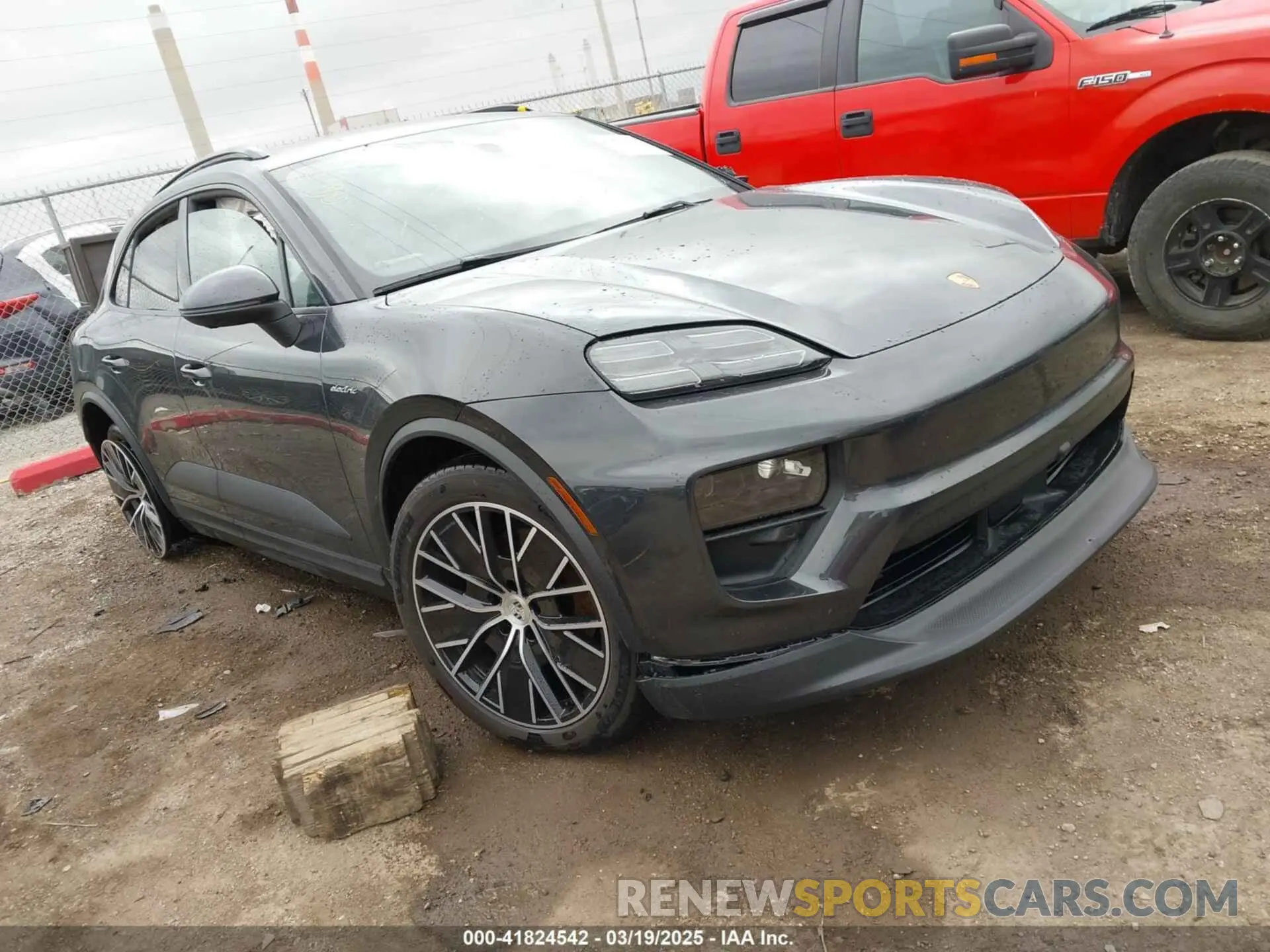 1 fotografías del automóvil dañado WP1AA2XAXRL000512 PORSCHE MACAN ELECTRIC 2024