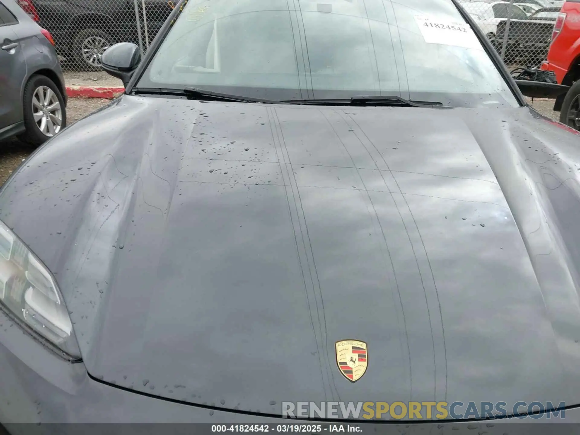10 fotografías del automóvil dañado WP1AA2XAXRL000512 PORSCHE MACAN ELECTRIC 2024