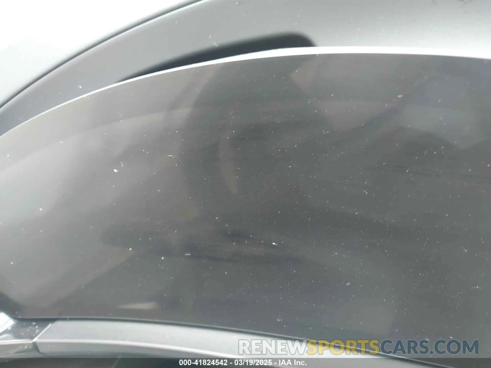 17 fotografías del automóvil dañado WP1AA2XAXRL000512 PORSCHE MACAN ELECTRIC 2024