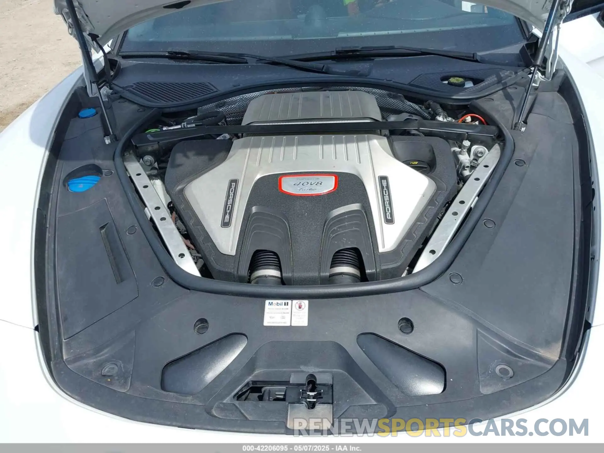 10 fotografías del automóvil dañado WP0AF2A7XKL145364 PORSCHE PANAMERA 2019