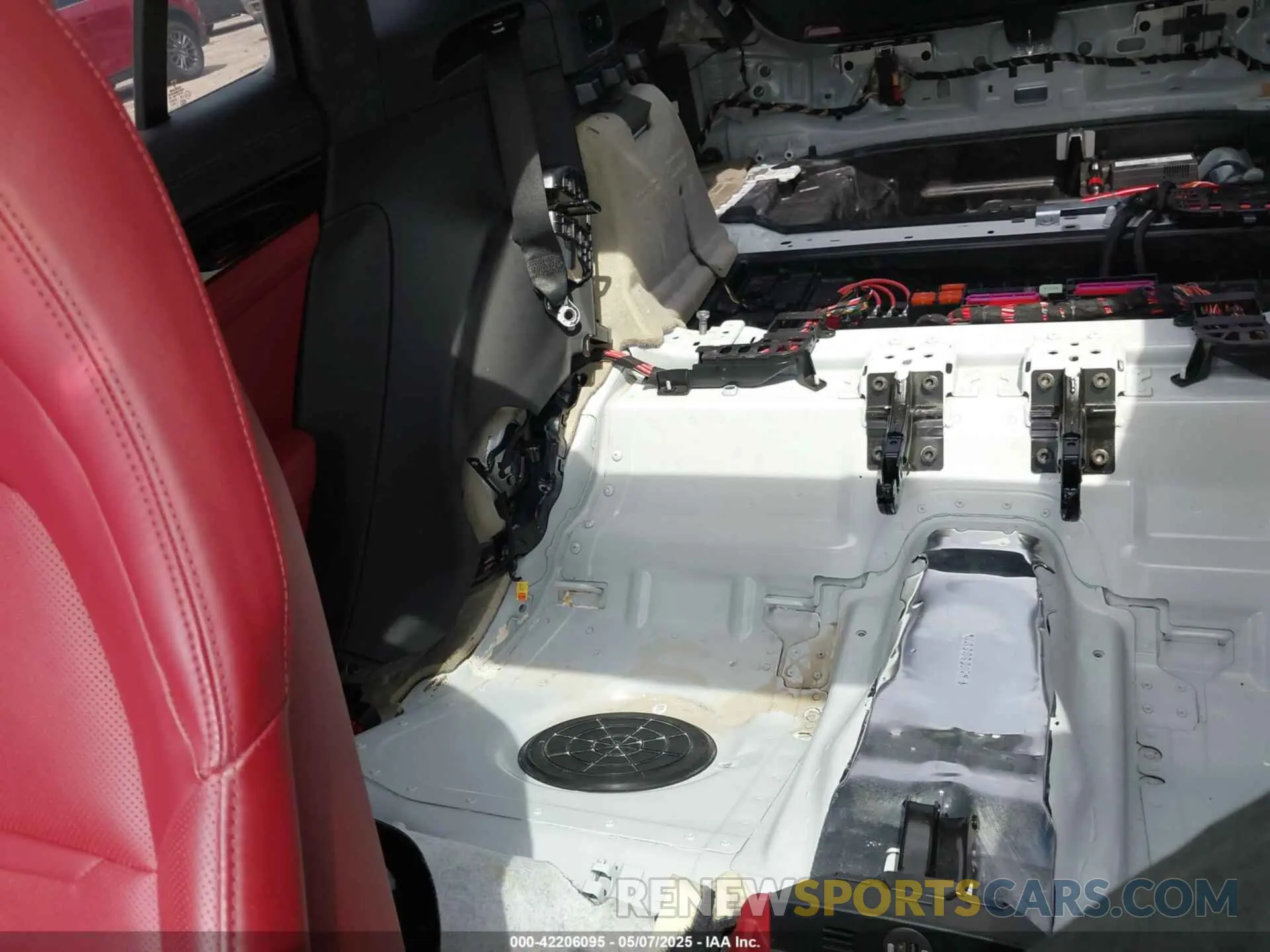 6 fotografías del automóvil dañado WP0AF2A7XKL145364 PORSCHE PANAMERA 2019