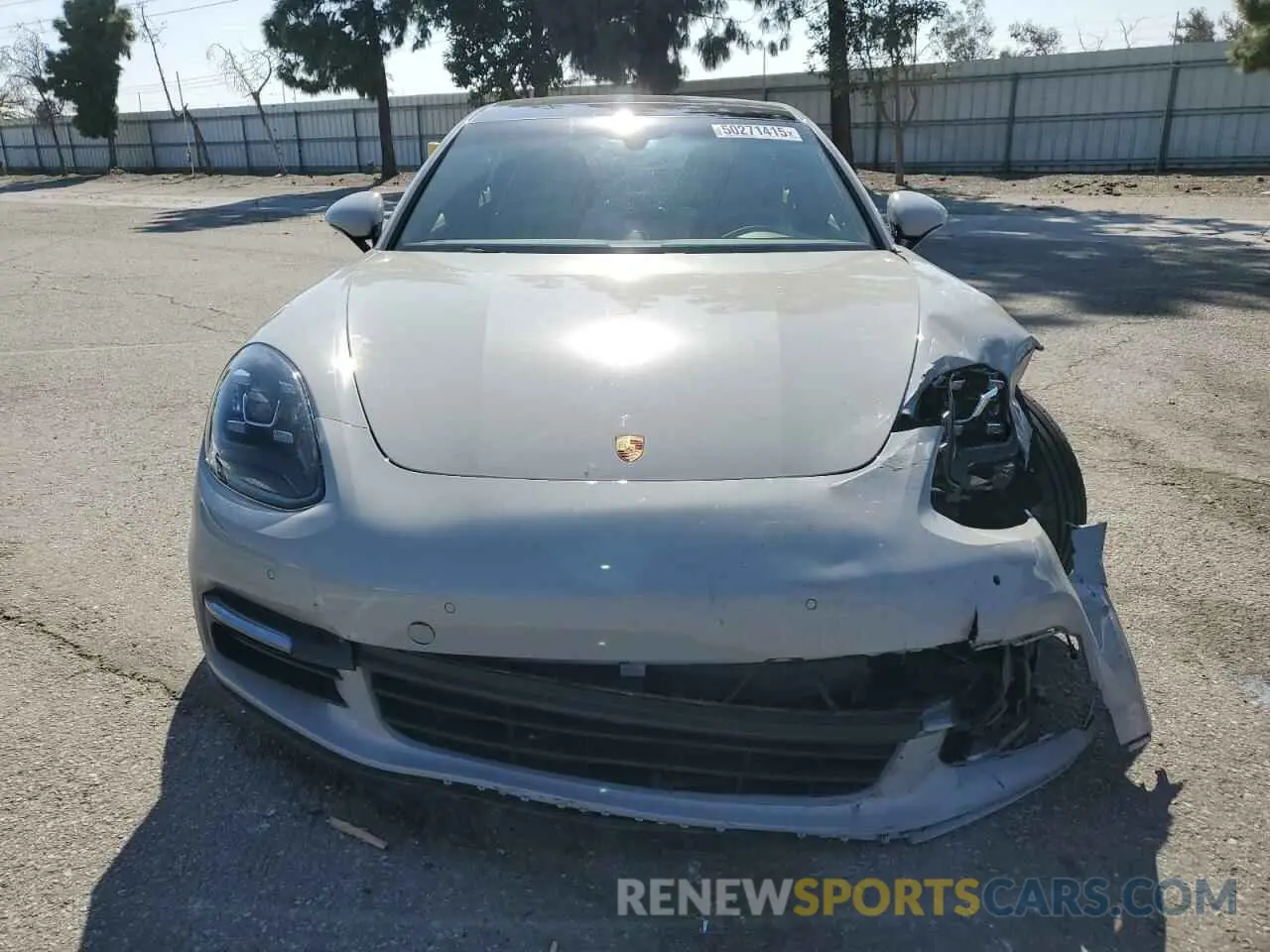 5 fotografías del automóvil dañado WP0AA2A76LL100597 PORSCHE PANAMERA 2020