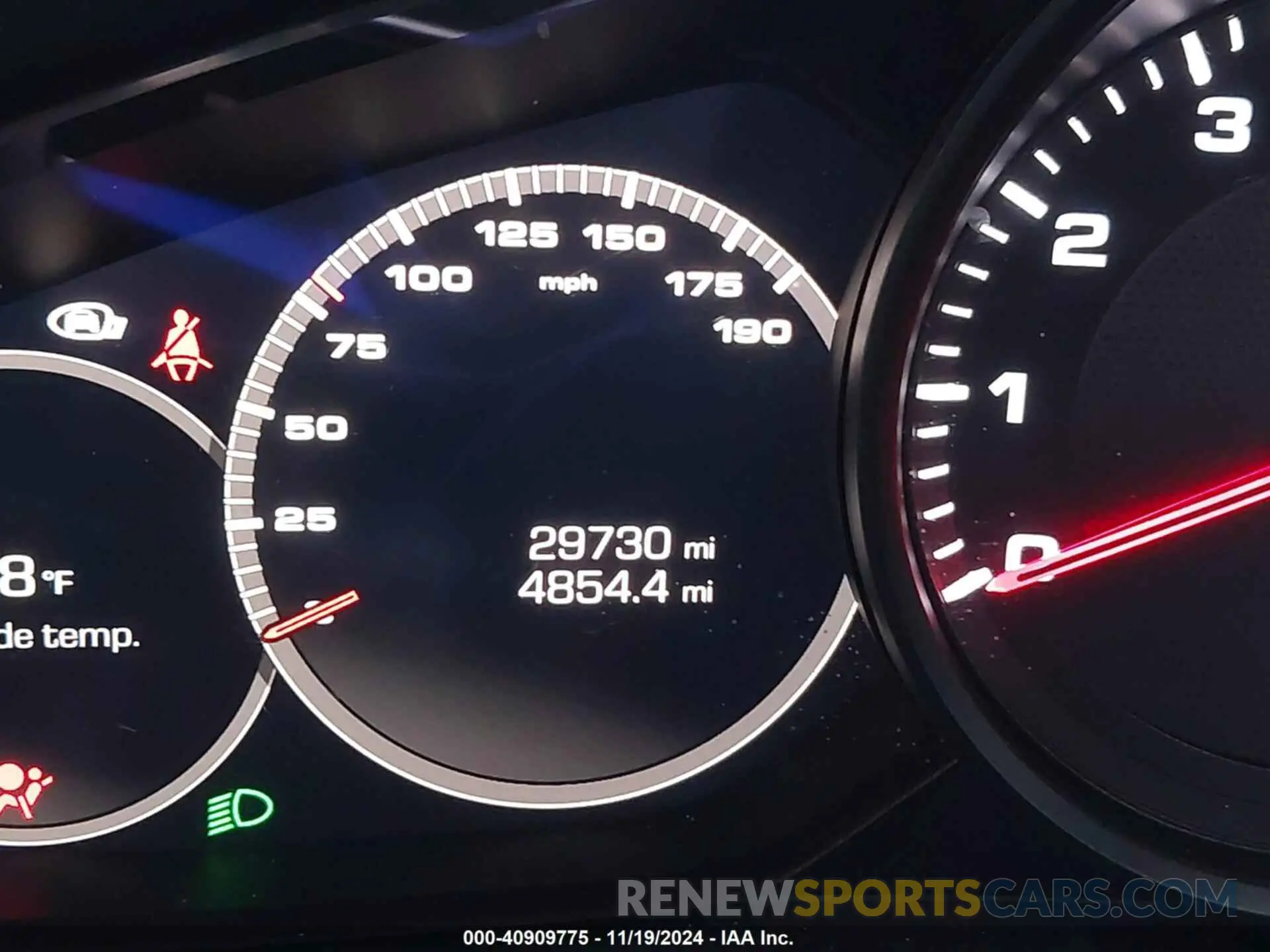 15 fotografías del automóvil dañado WP0AA2A76LL103936 PORSCHE PANAMERA 2020