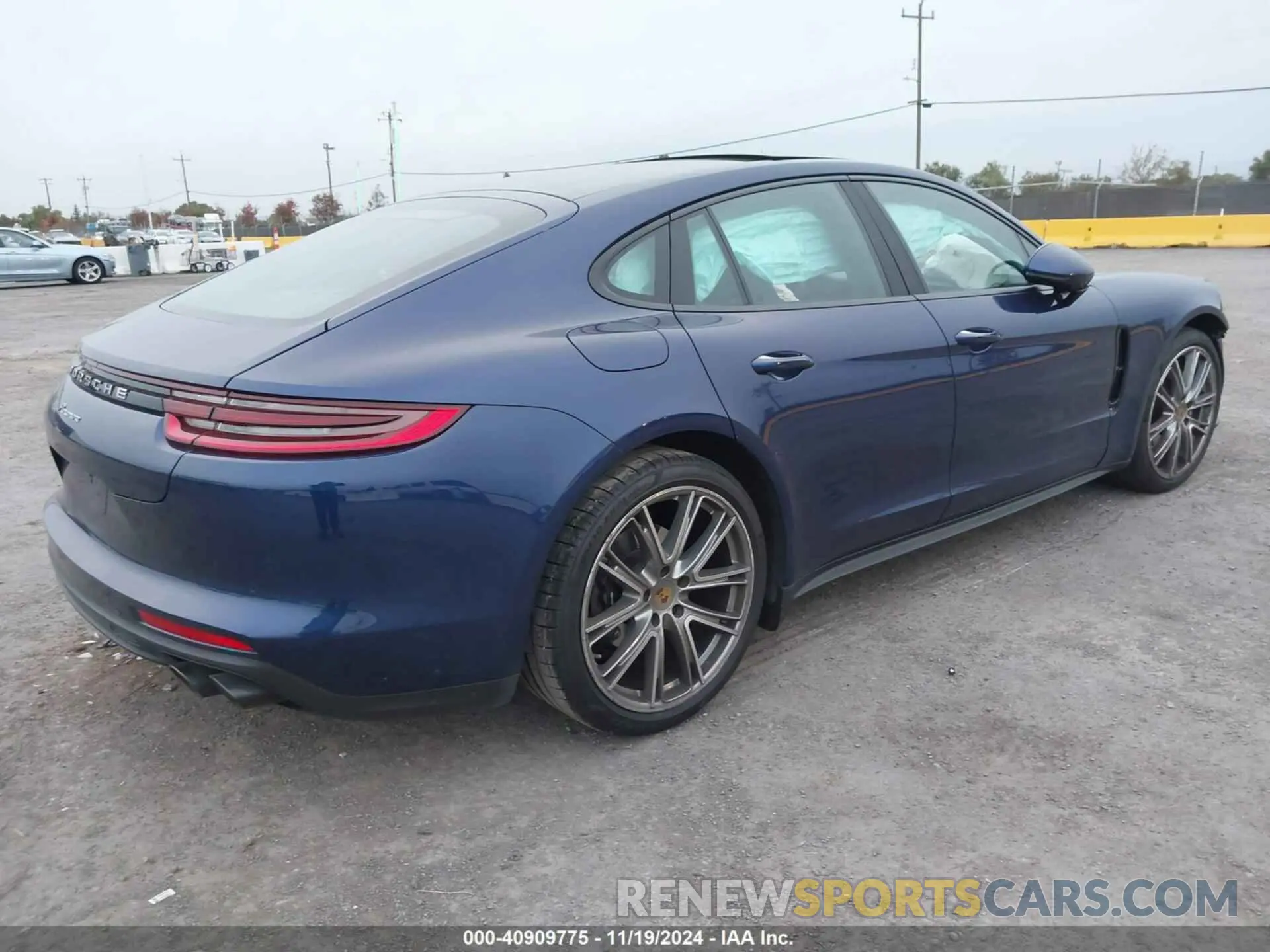 4 fotografías del automóvil dañado WP0AA2A76LL103936 PORSCHE PANAMERA 2020