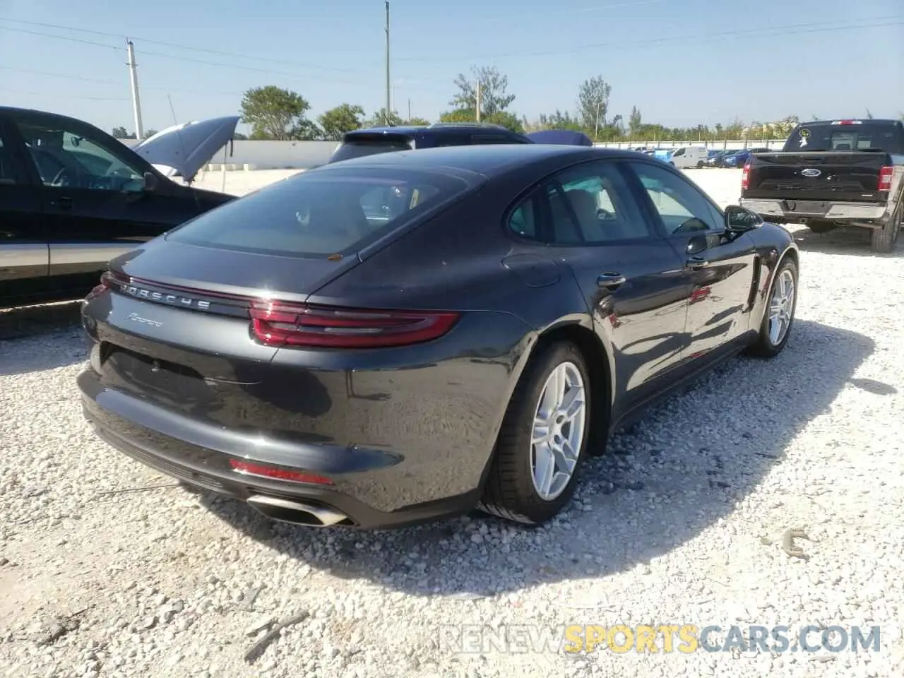 4 fotografías del automóvil dañado WP0AA2A78LL100794 PORSCHE PANAMERA 2020