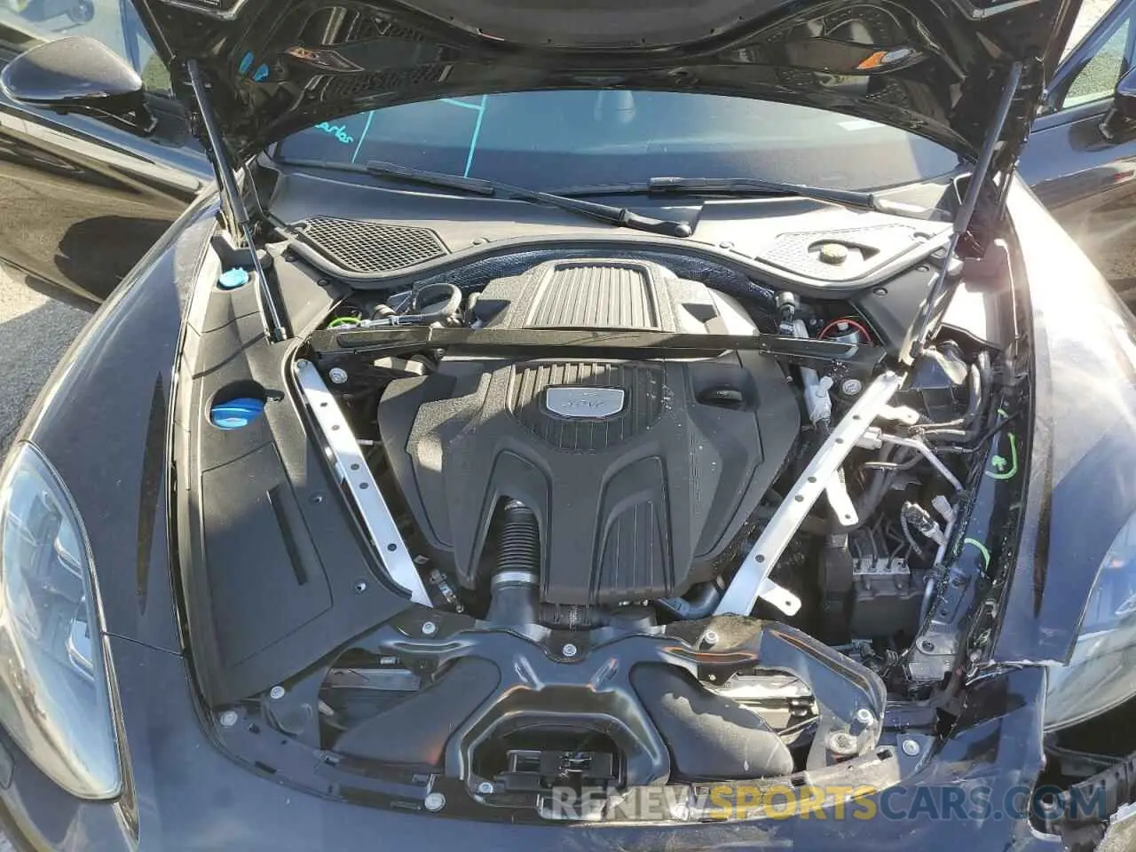 7 fotografías del automóvil dañado WP0AA2A7XLL103082 PORSCHE PANAMERA 2020