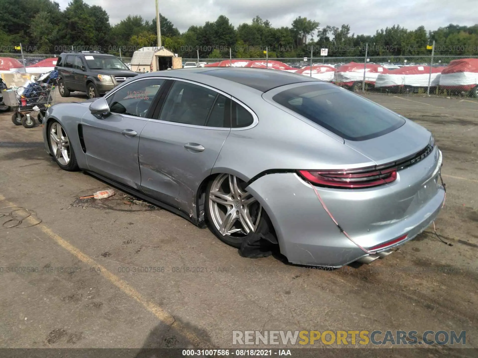 3 fotografías del automóvil dañado WP0AB2A70LL140395 PORSCHE PANAMERA 2020