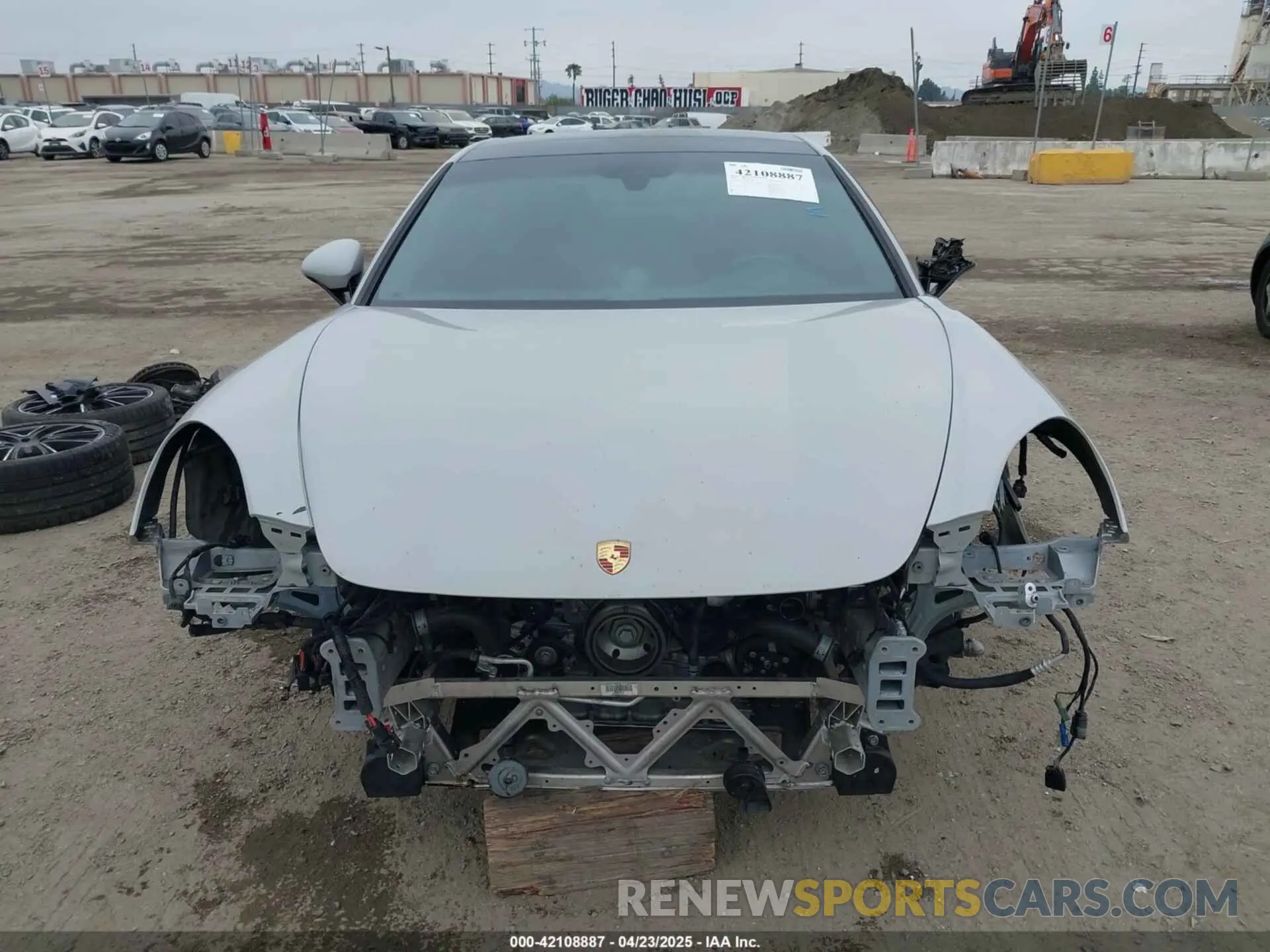 13 fotografías del automóvil dañado WP0AB2A71LL140650 PORSCHE PANAMERA 2020