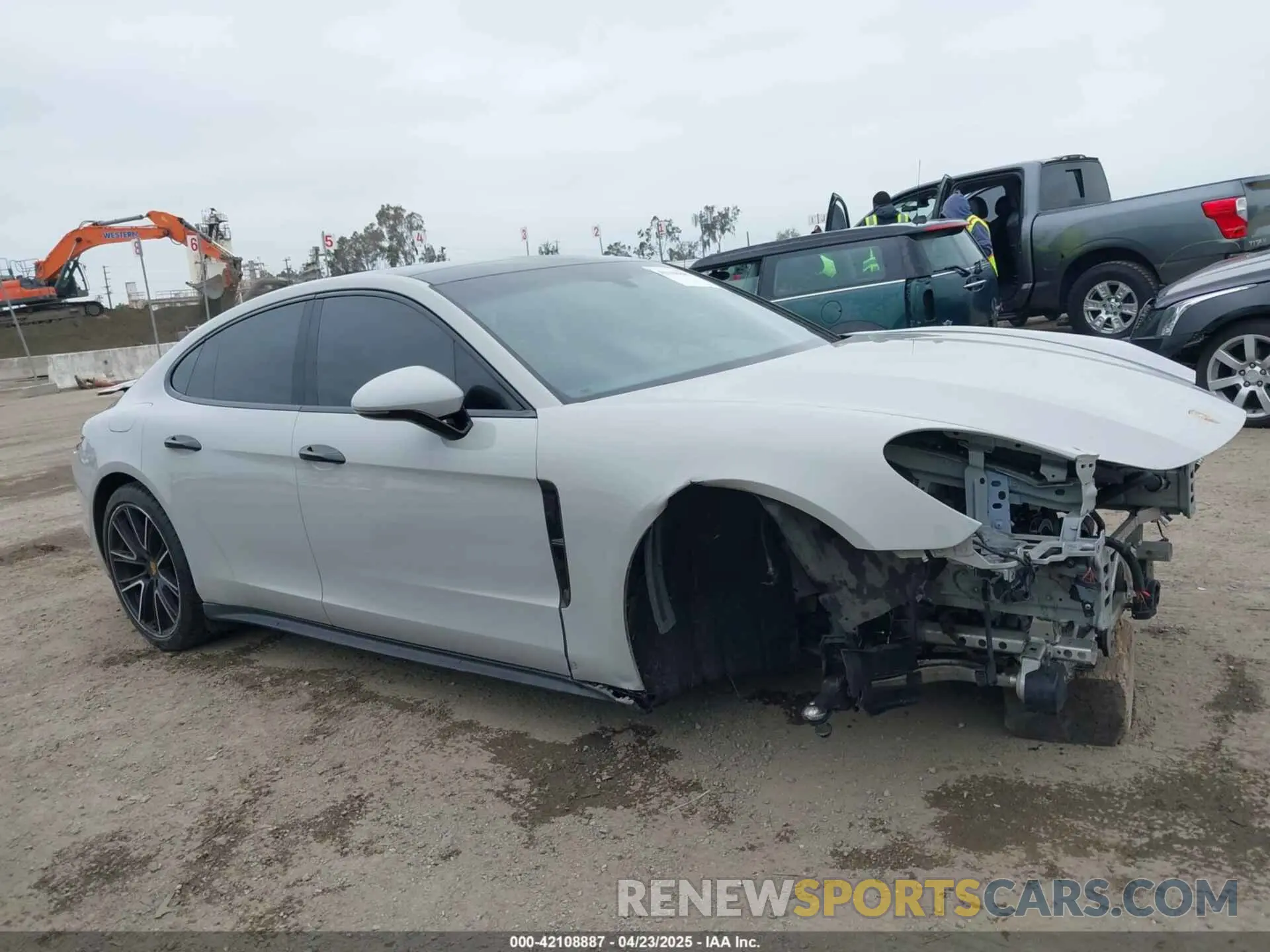 14 fotografías del automóvil dañado WP0AB2A71LL140650 PORSCHE PANAMERA 2020