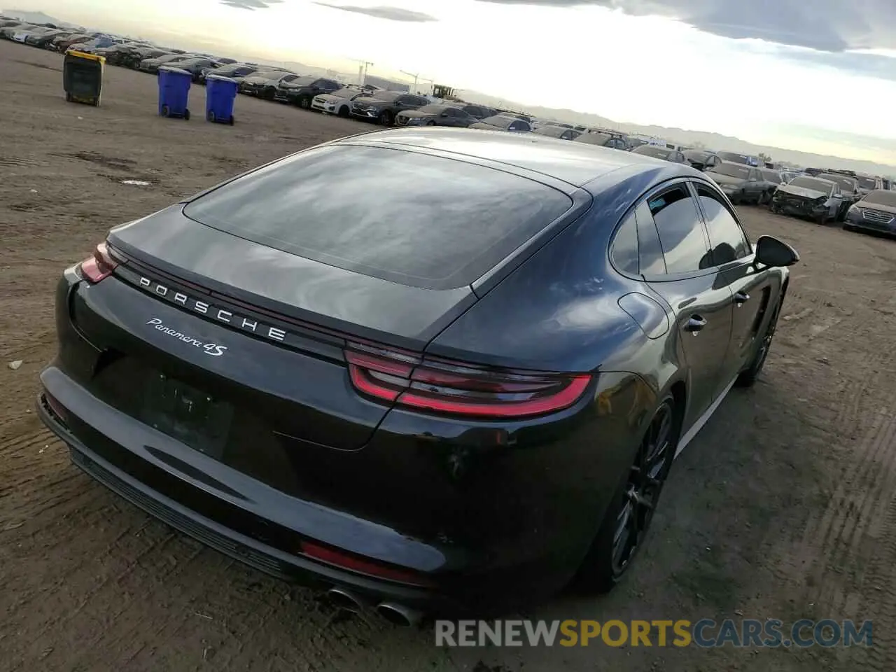 3 fotografías del automóvil dañado WP0AB2A73LL140195 PORSCHE PANAMERA 2020