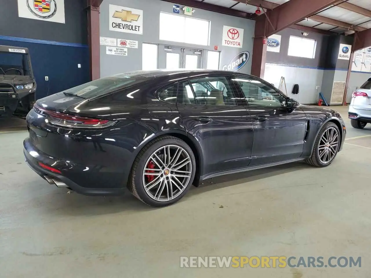 3 fotografías del automóvil dañado WP0AB2A72ML139699 PORSCHE PANAMERA 2021