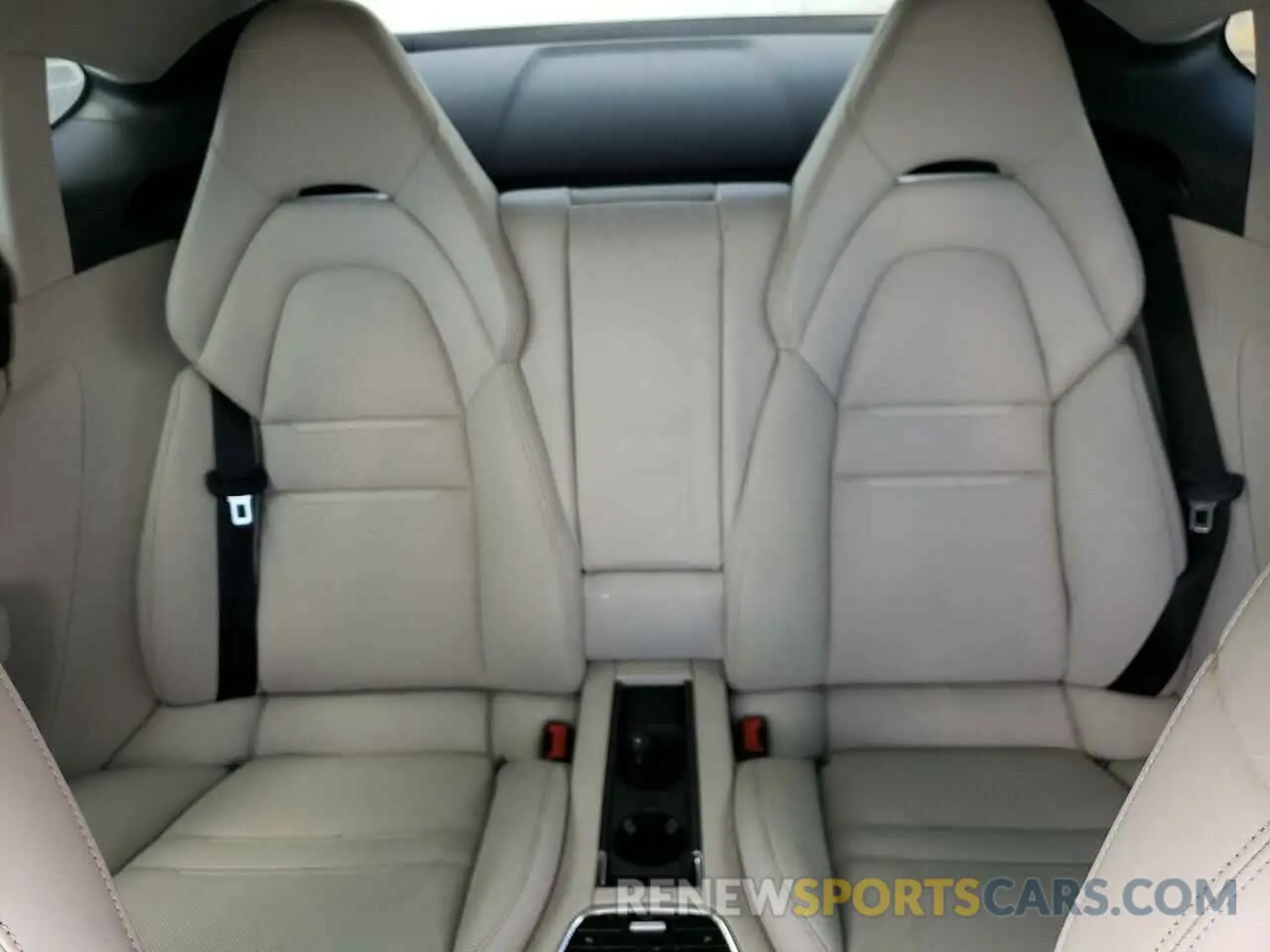 6 fotografías del automóvil dañado WP0AJ2A72ML117608 PORSCHE PANAMERA 2021