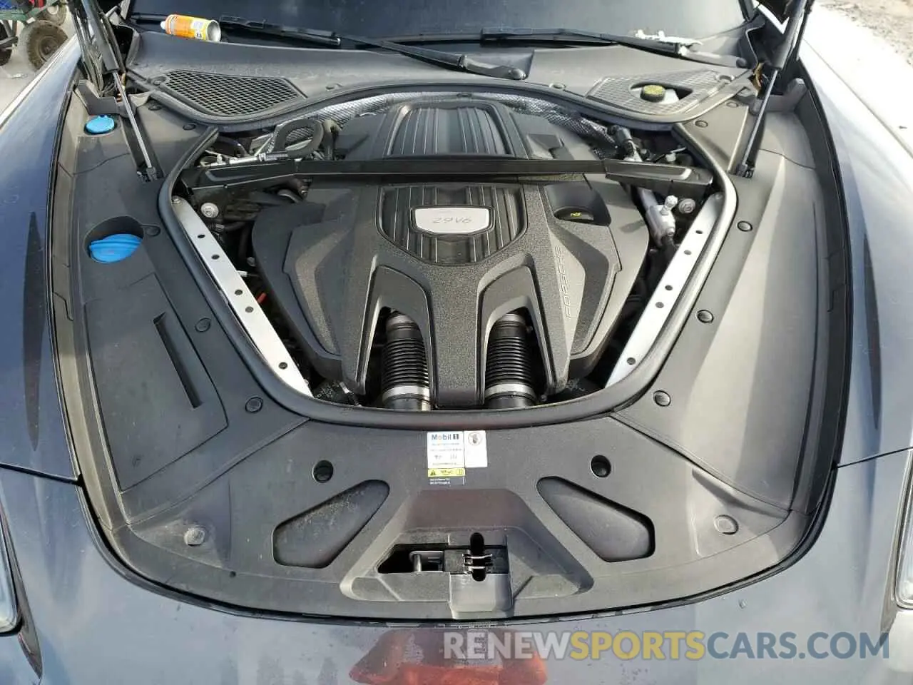 11 fotografías del automóvil dañado WP0AJ2A75ML116047 PORSCHE PANAMERA 2021