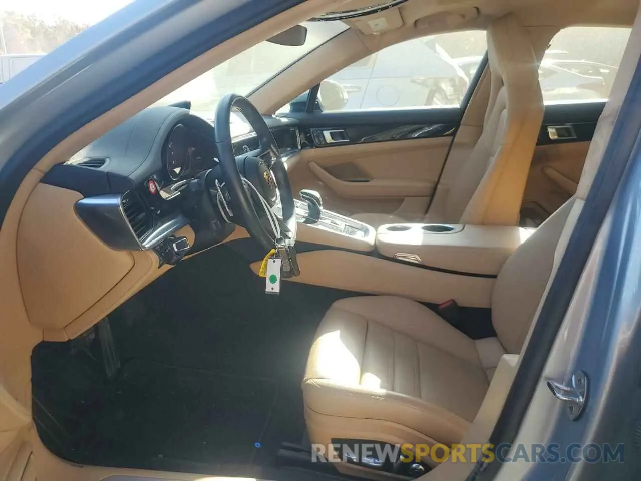 7 fotografías del automóvil dañado WP0AJ2A76ML120723 PORSCHE PANAMERA 2021