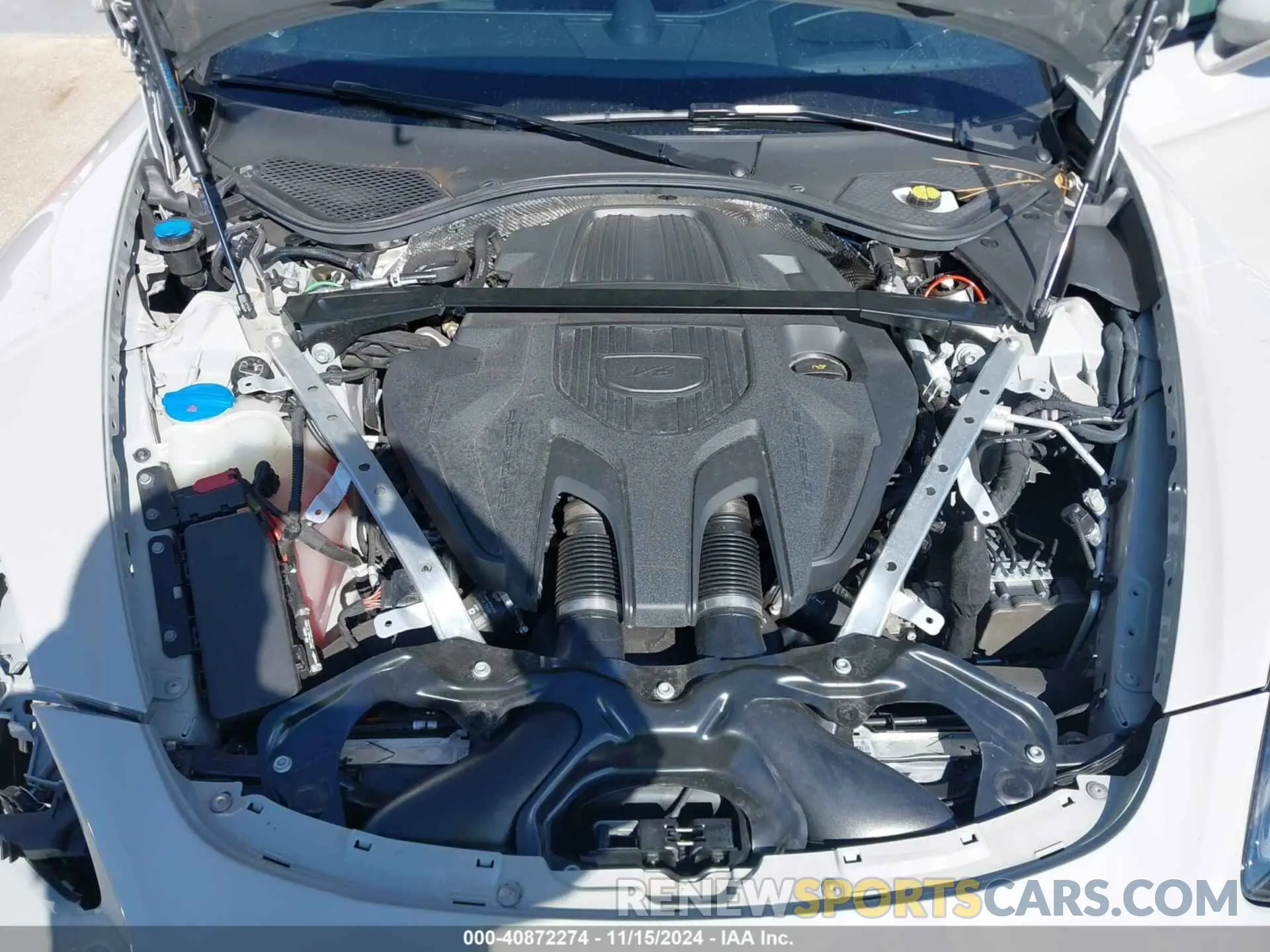 10 fotografías del automóvil dañado WP0AB2A73NL130222 PORSCHE PANAMERA 2022