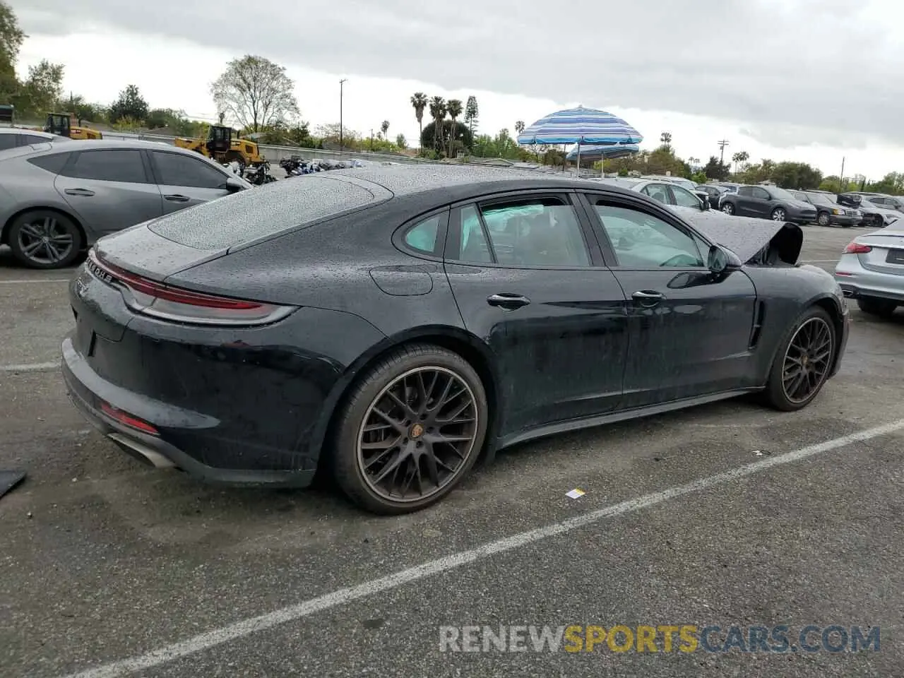 3 fotografías del automóvil dañado WP0AJ2A77NL100160 PORSCHE PANAMERA 2022