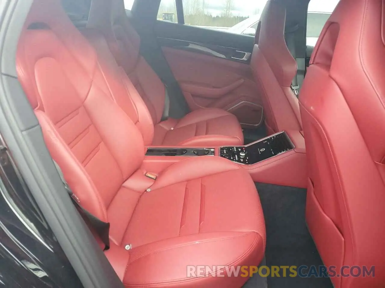 10 fotografías del automóvil dañado WP0AB2A70PL130052 PORSCHE PANAMERA 2023