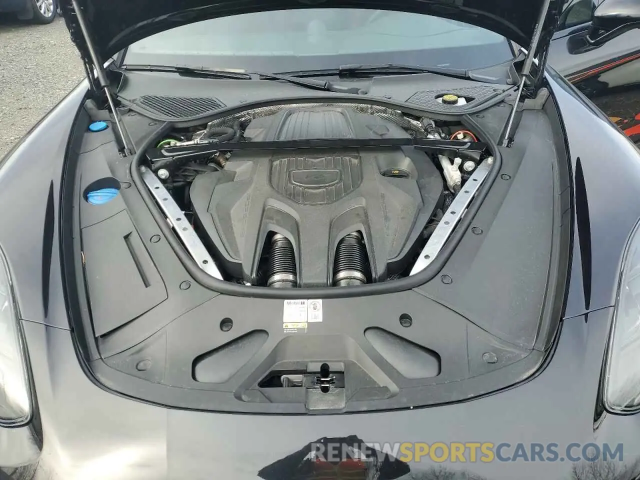 11 fotografías del automóvil dañado WP0AB2A70PL130052 PORSCHE PANAMERA 2023