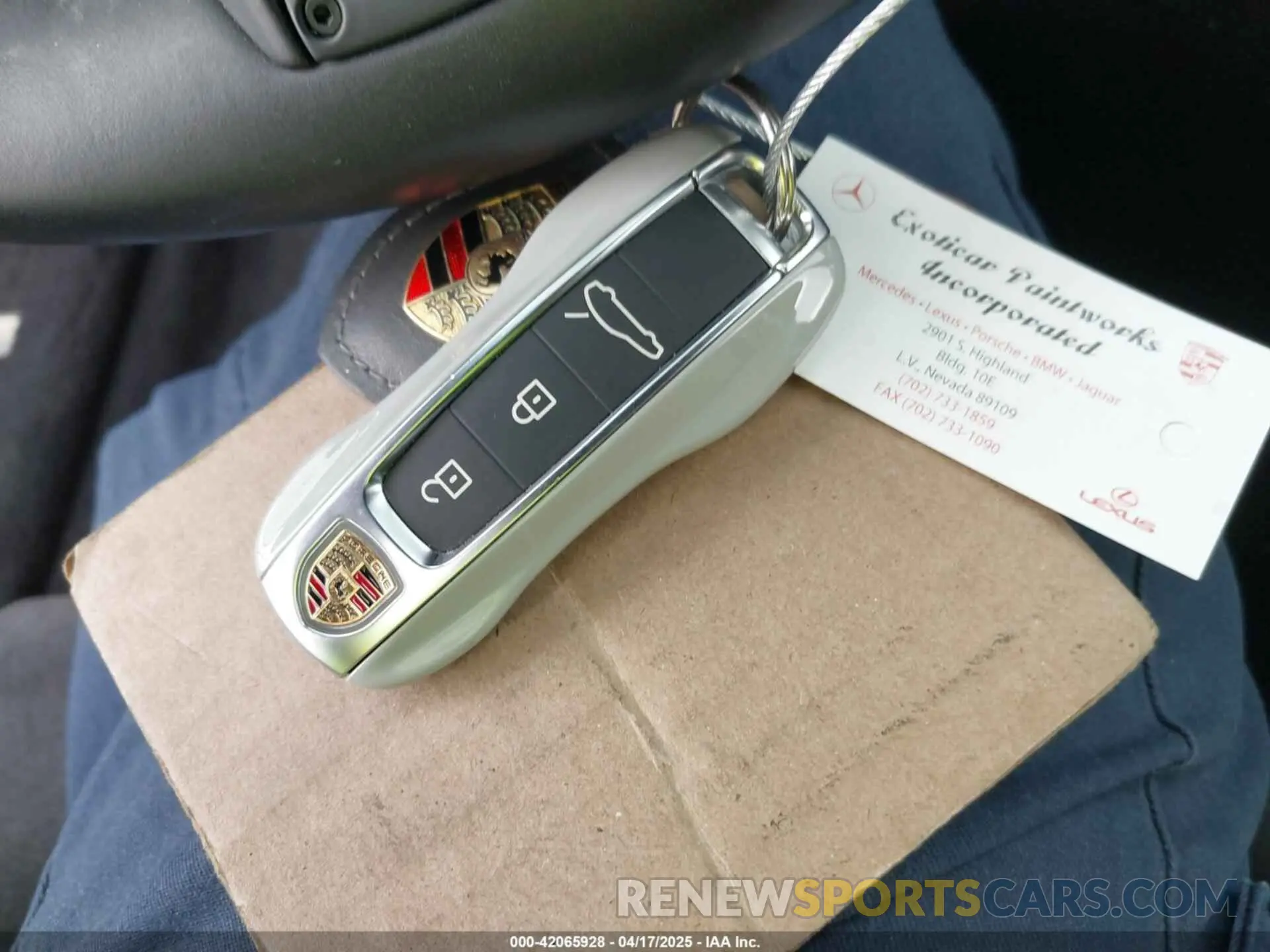 11 fotografías del automóvil dañado WP0AG2A71PL135536 PORSCHE PANAMERA 2023