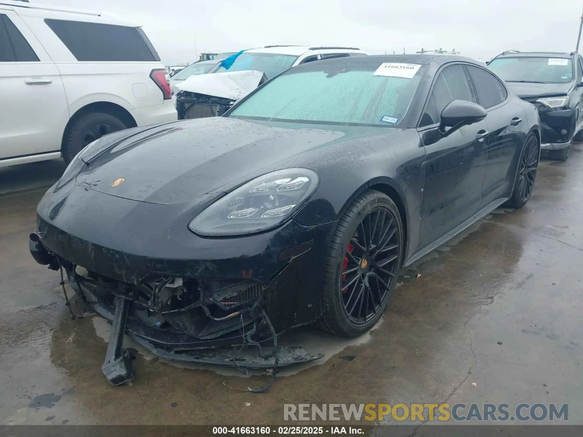 2 fotografías del automóvil dañado WP0AG2A78PL135386 PORSCHE PANAMERA 2023