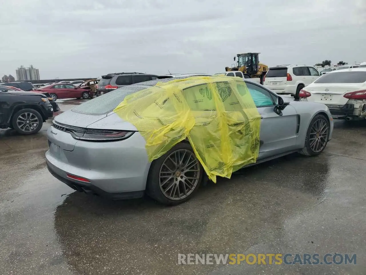 3 fotografías del automóvil dañado WP0AJ2A75PL100709 PORSCHE PANAMERA 2023