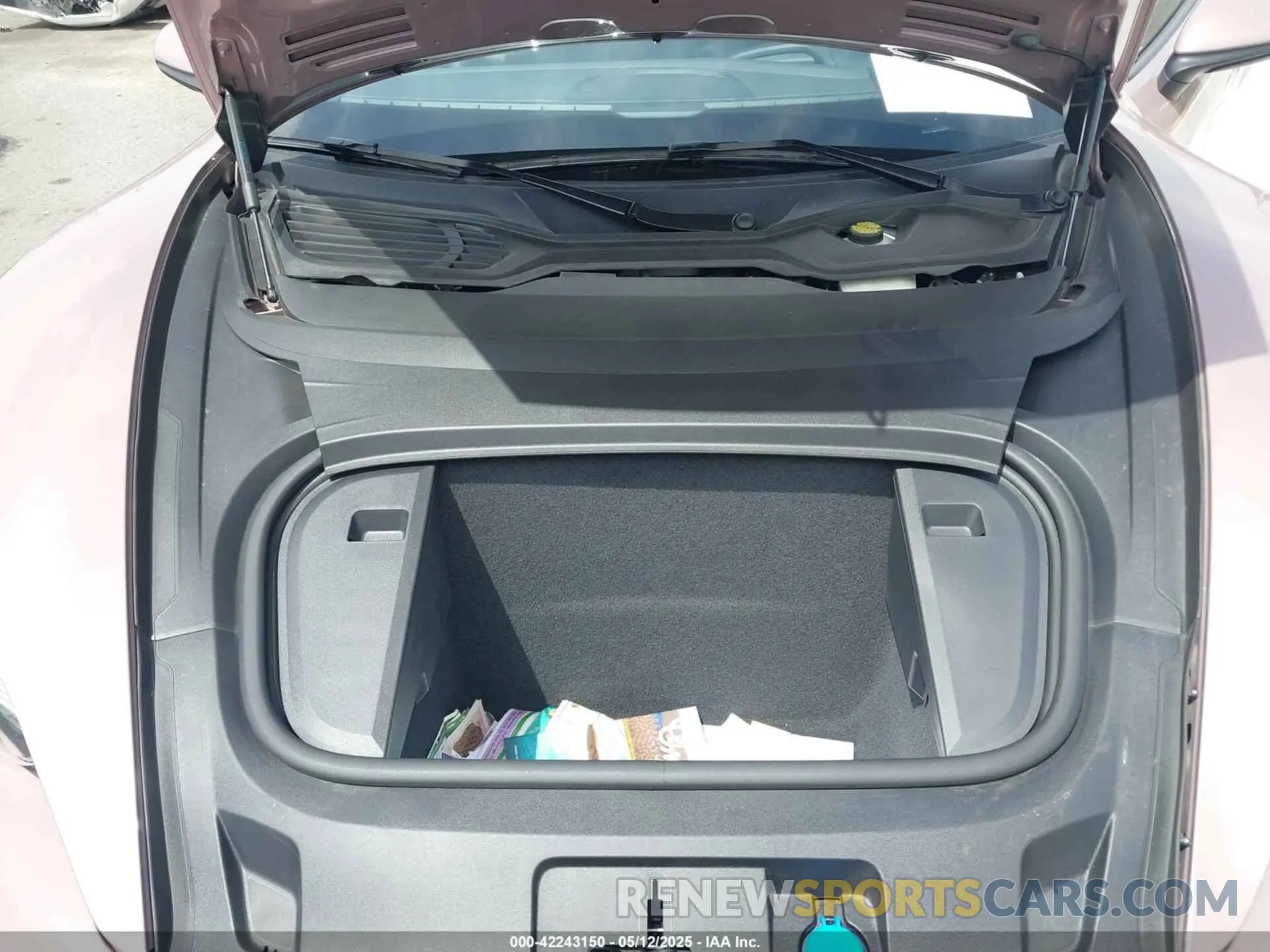 10 fotografías del automóvil dañado WP0AA2Y12MSA16174 PORSCHE TAYCAN 2021