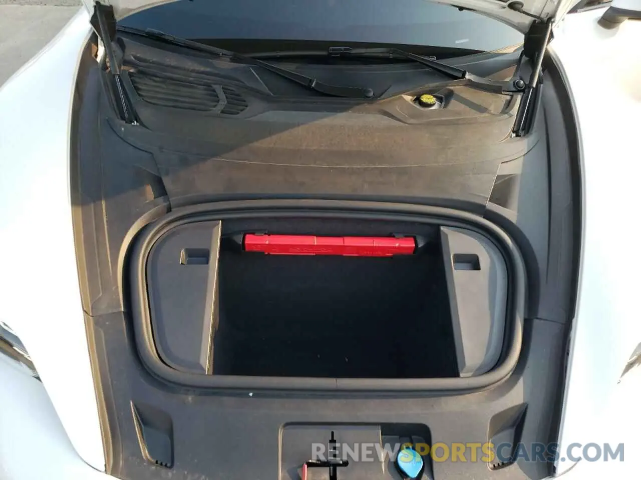 11 fotografías del automóvil dañado WP0AA2Y17MSA16980 PORSCHE TAYCAN 2021