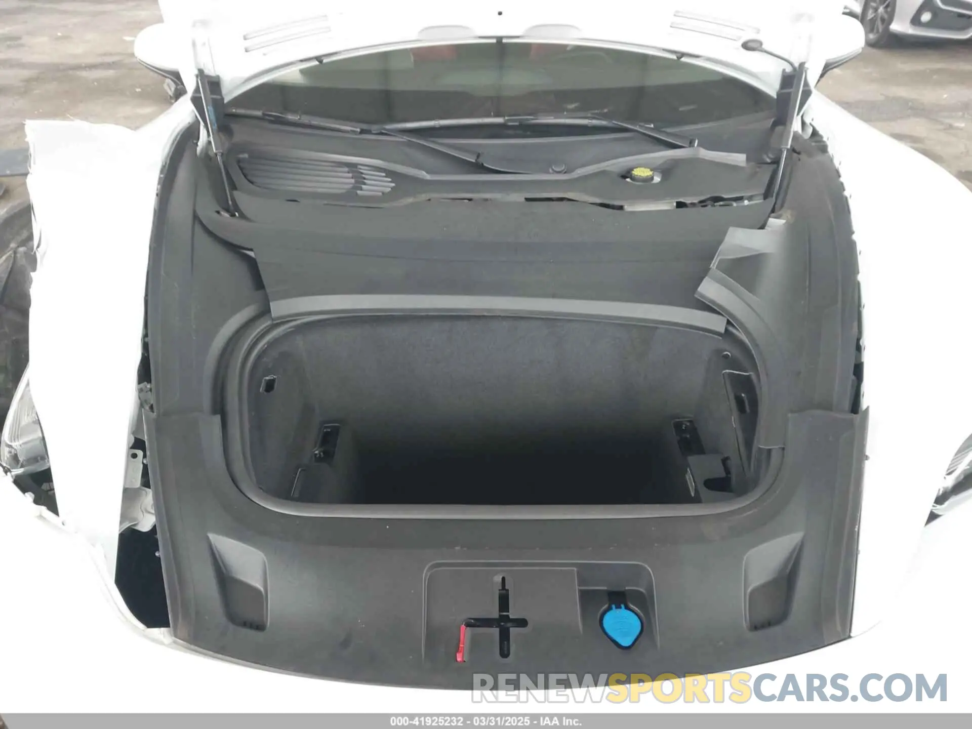 10 fotografías del automóvil dañado WP0AA2Y19MSA19122 PORSCHE TAYCAN 2021