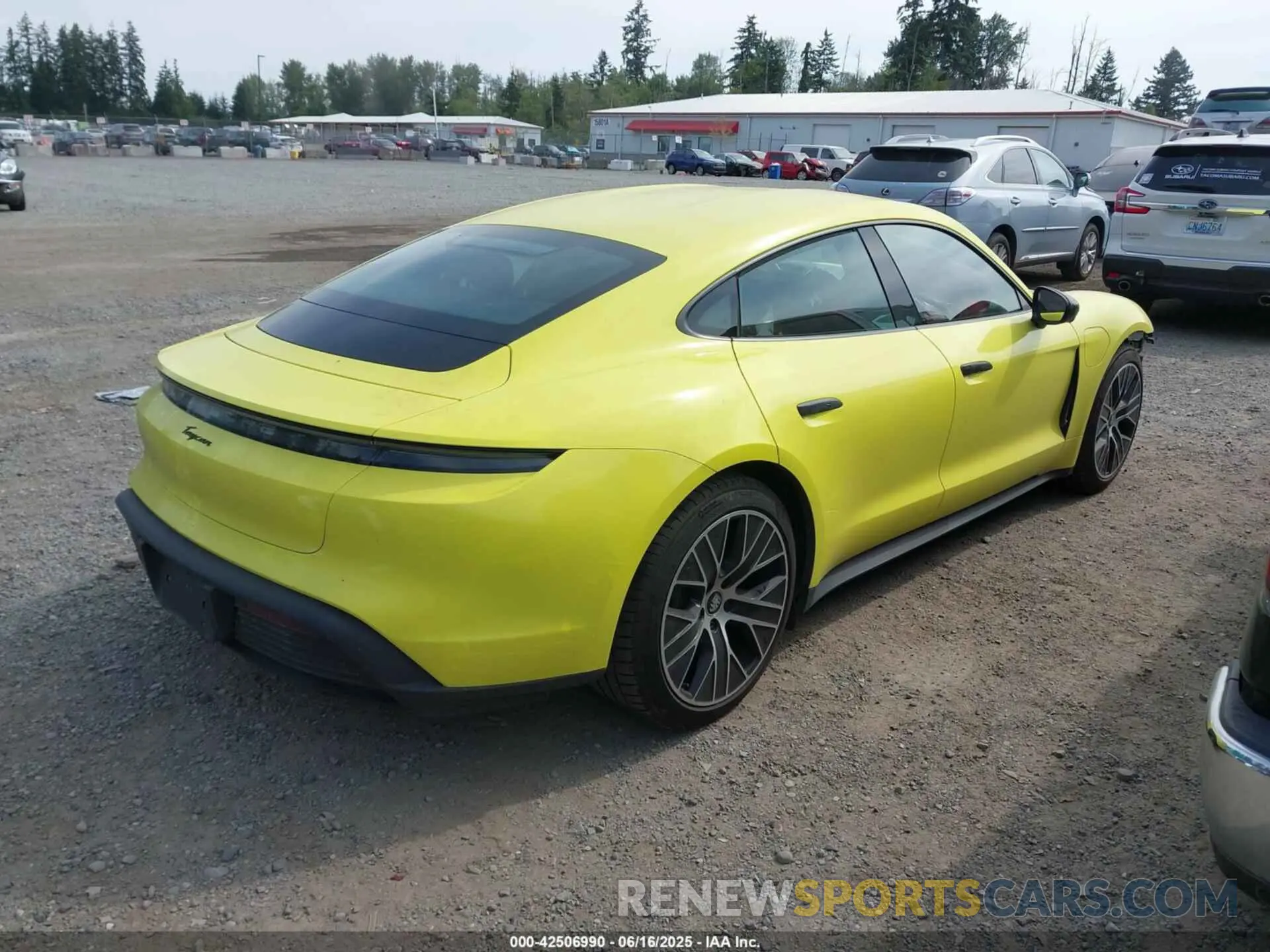 4 fotografías del automóvil dañado WP0AA2Y1XMSA18769 PORSCHE TAYCAN 2021