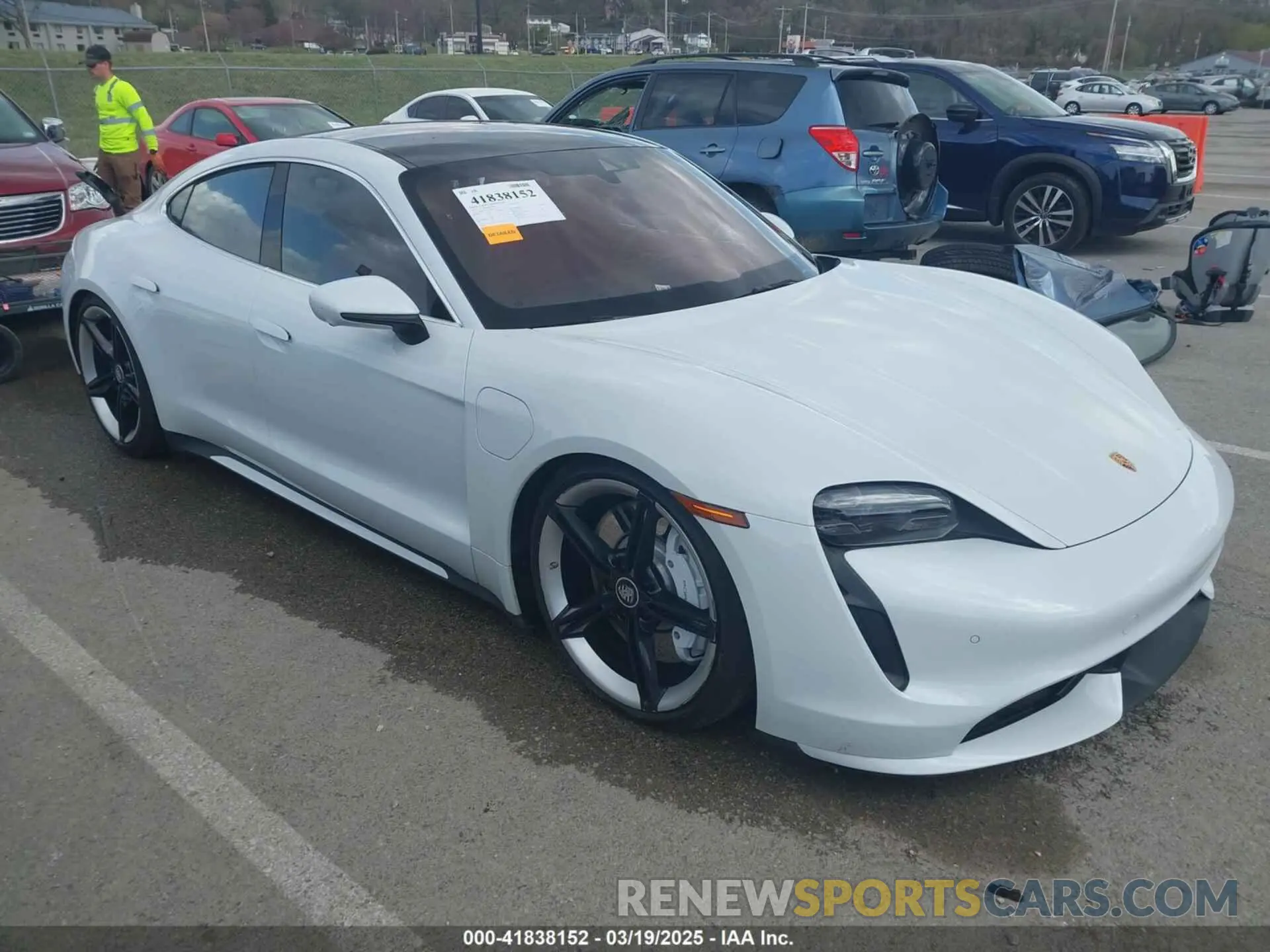 1 fotografías del automóvil dañado WP0AC2Y16MSA63752 PORSCHE TAYCAN 2021