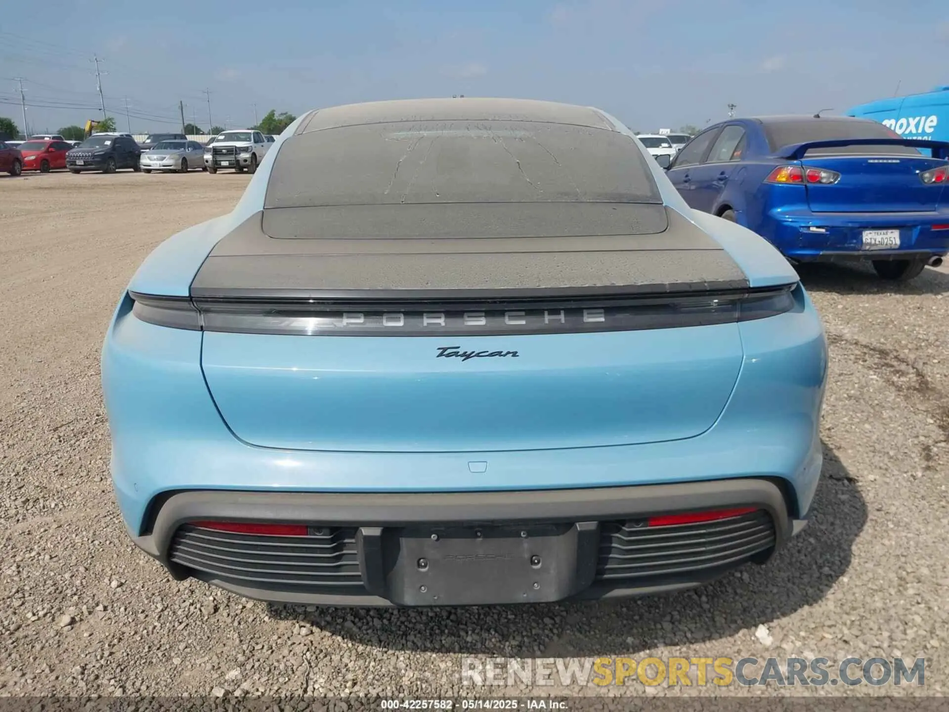 16 fotografías del automóvil dañado WP0AA2Y10NSA10908 PORSCHE TAYCAN 2022