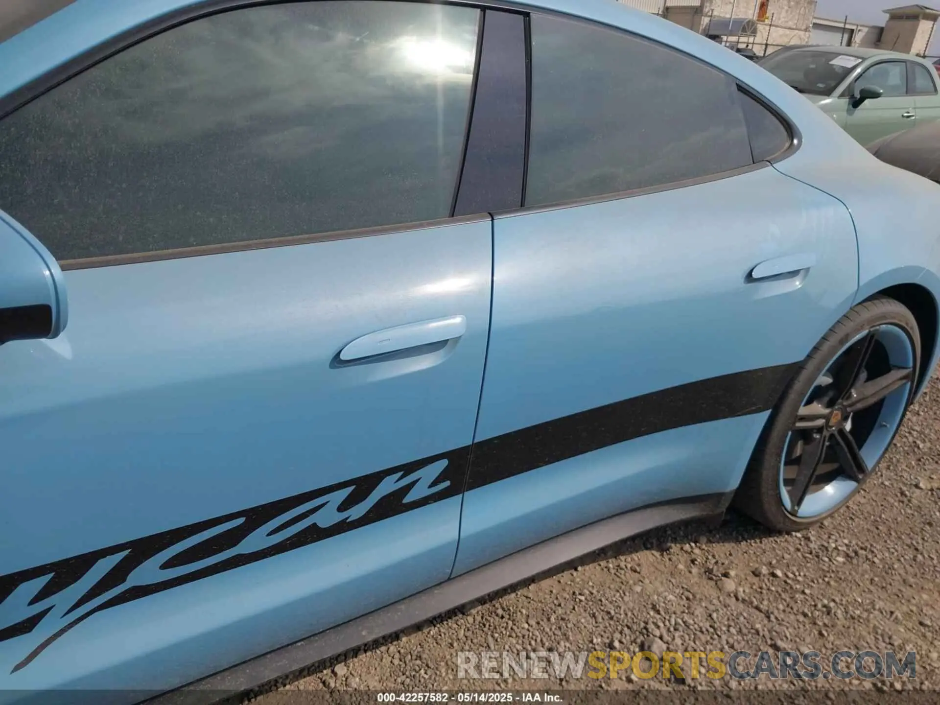 6 fotografías del automóvil dañado WP0AA2Y10NSA10908 PORSCHE TAYCAN 2022
