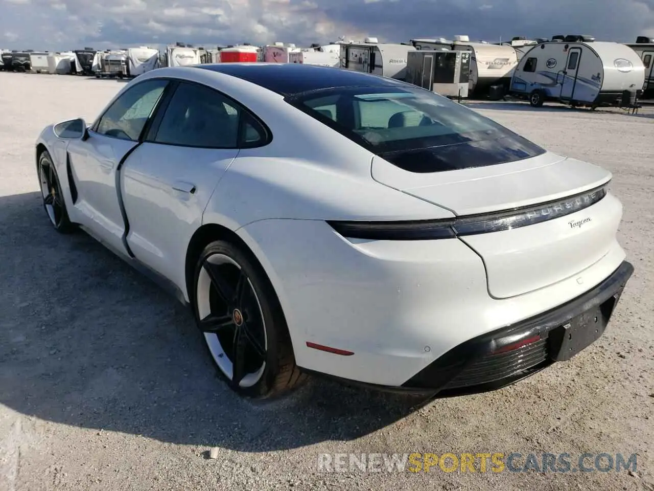 3 fotografías del automóvil dañado WP0AA2Y10NSA17101 PORSCHE TAYCAN 2022