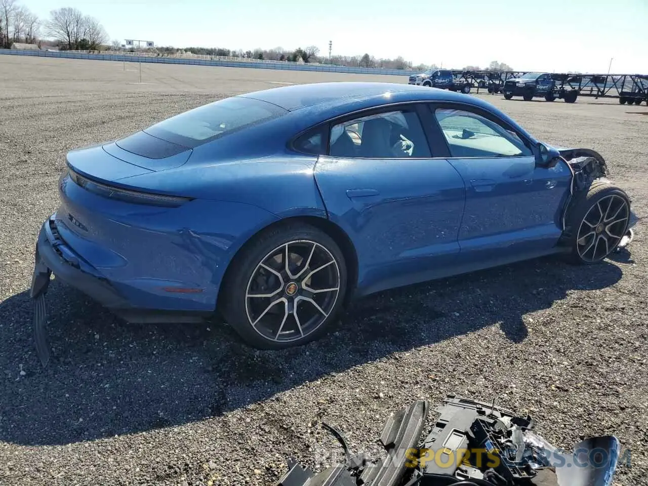 3 fotografías del automóvil dañado WP0AA2Y13PSA17290 PORSCHE TAYCAN 2023