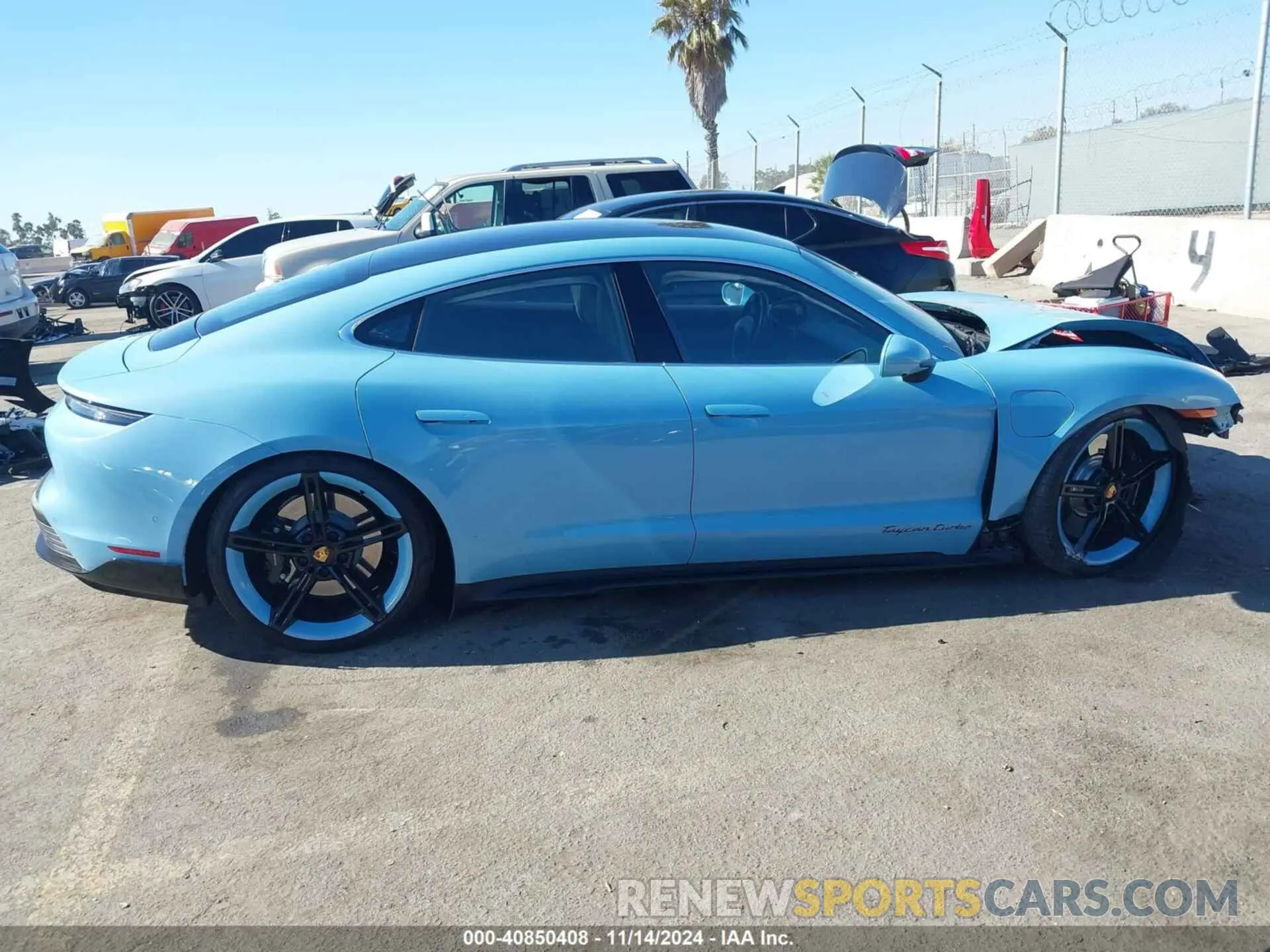 14 fotografías del automóvil dañado WP0AC2Y12PSA52218 PORSCHE TAYCAN 2023