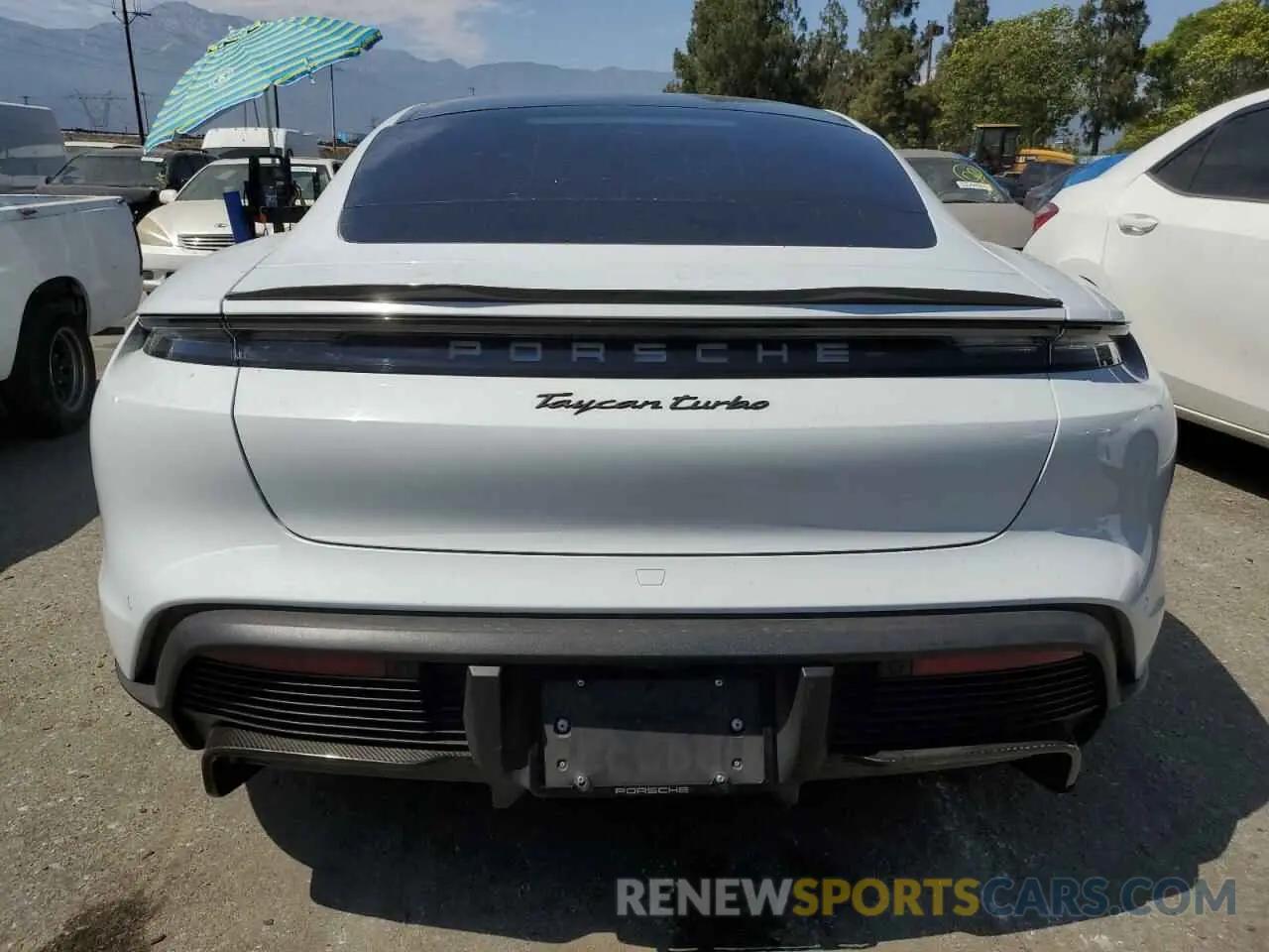 6 fotografías del automóvil dañado WP0AC2Y17PSA52022 PORSCHE TAYCAN 2023