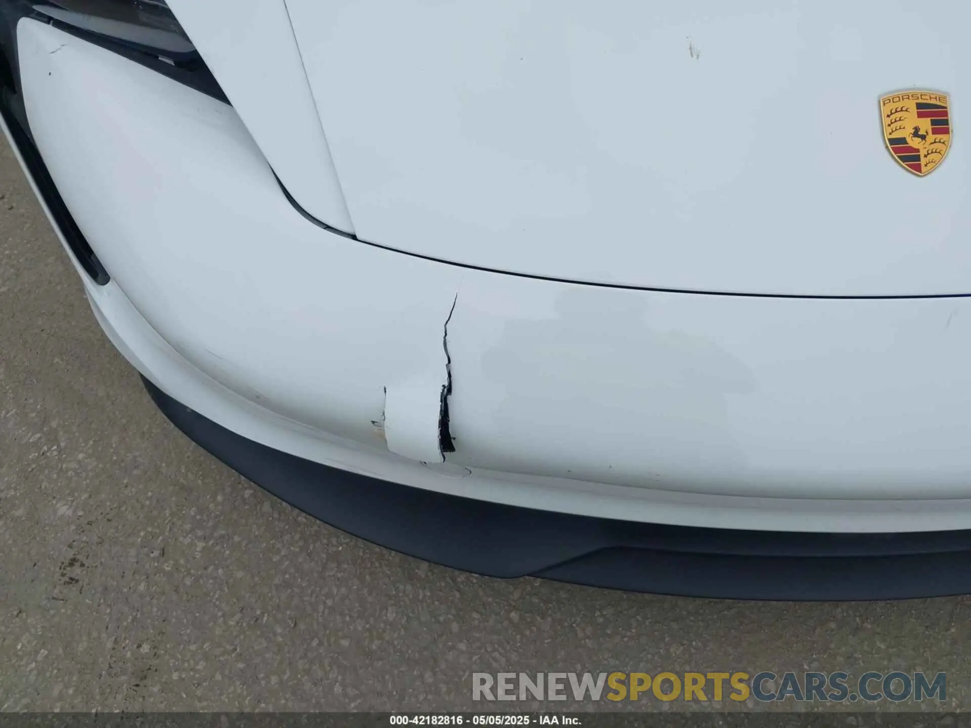 6 fotografías del automóvil dañado WP0AA2Y13RSA10794 PORSCHE TAYCAN 2024