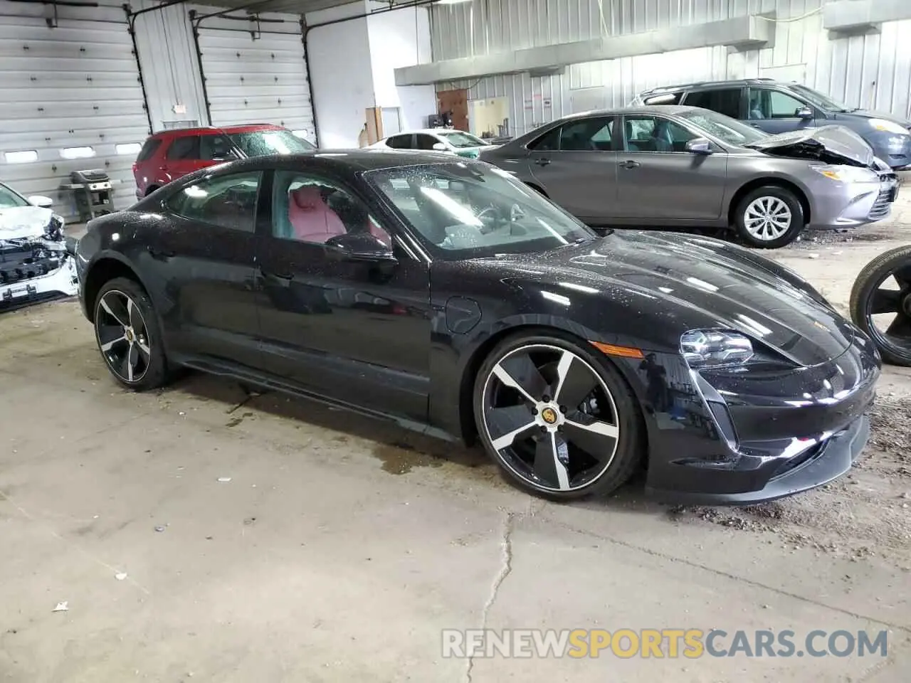 4 fotografías del automóvil dañado WP0AB2Y19RSA36121 PORSCHE TAYCAN 2024