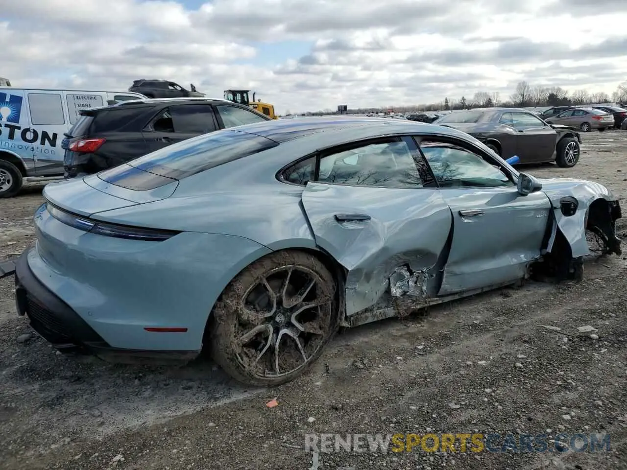 3 fotografías del automóvil dañado WP0AA2Y11SSA08693 PORSCHE TAYCAN 2025
