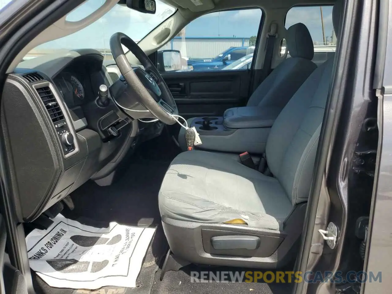 7 fotografías del automóvil dañado 1C6RR6FG1KS620004 RAM 1500 2019