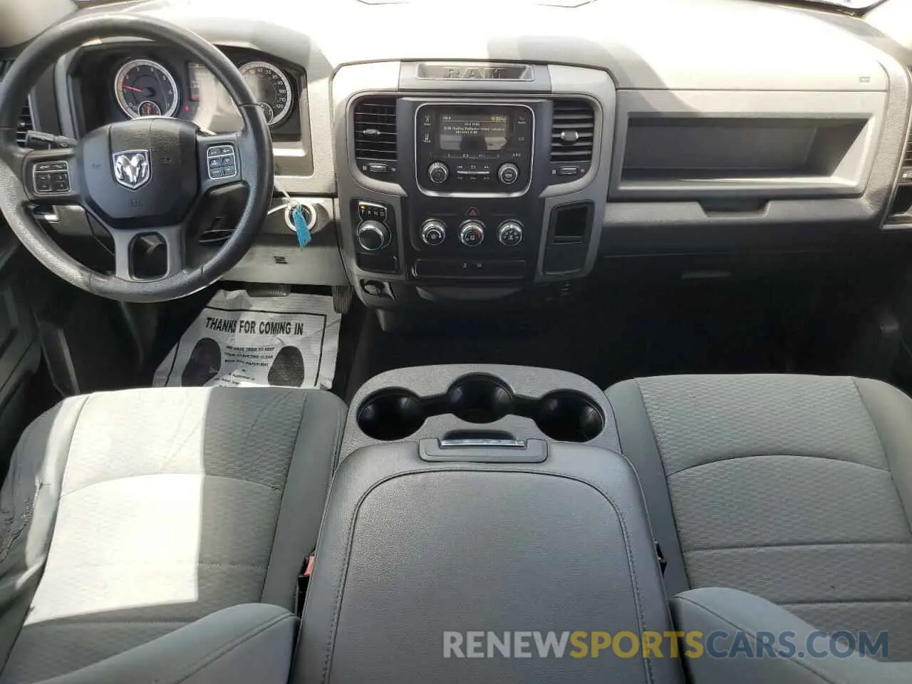 8 fotografías del automóvil dañado 1C6RR6FG1KS620004 RAM 1500 2019