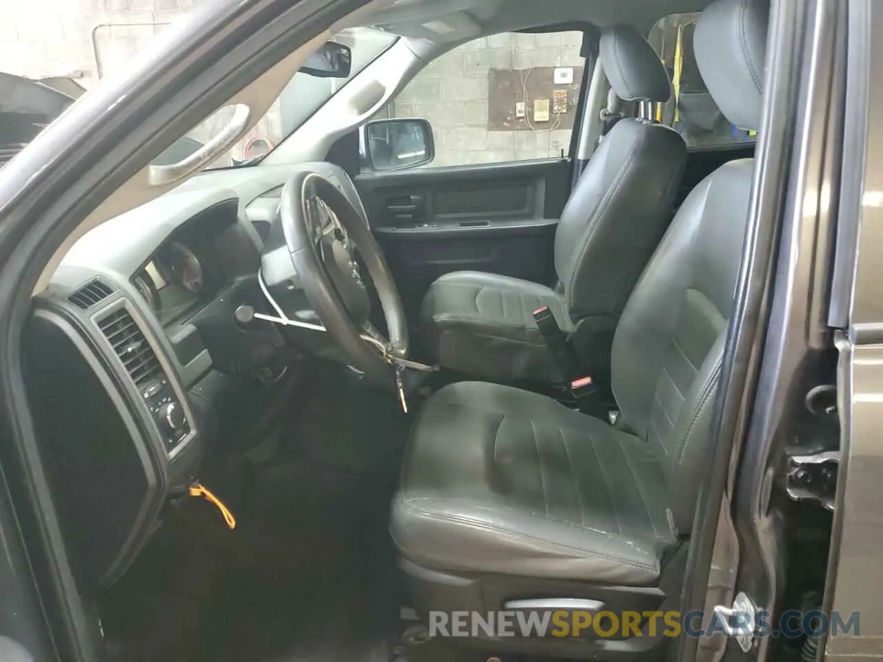7 fotografías del automóvil dañado 1C6RR6FG3KS628380 RAM 1500 2019