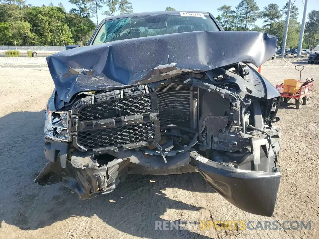 5 fotografías del automóvil dañado 1C6RR6FG3KS642814 RAM 1500 2019