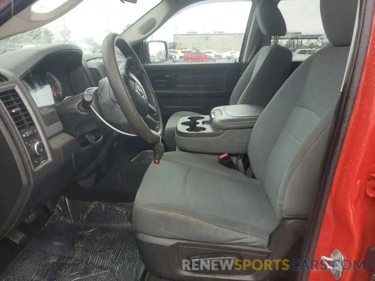 7 fotografías del automóvil dañado 1C6RR6FG4KS515019 RAM 1500 2019
